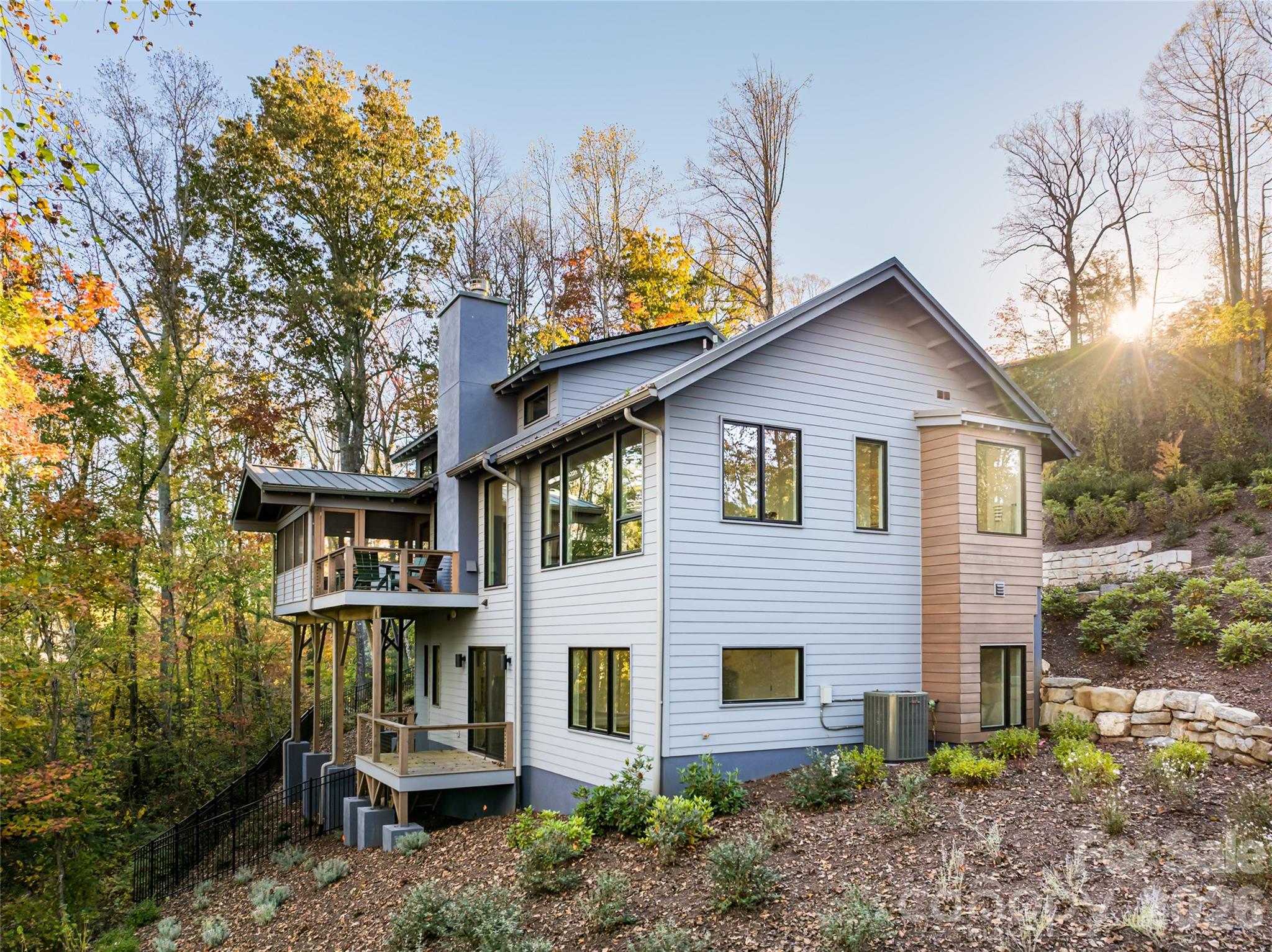 26 Hickory Top Lane — Asheville