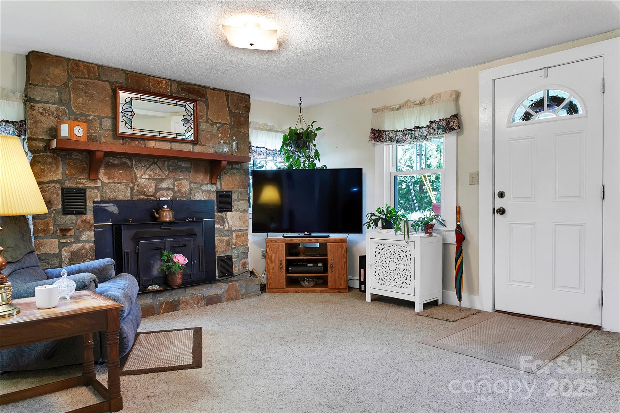 128 Summit Avenue — Brevard