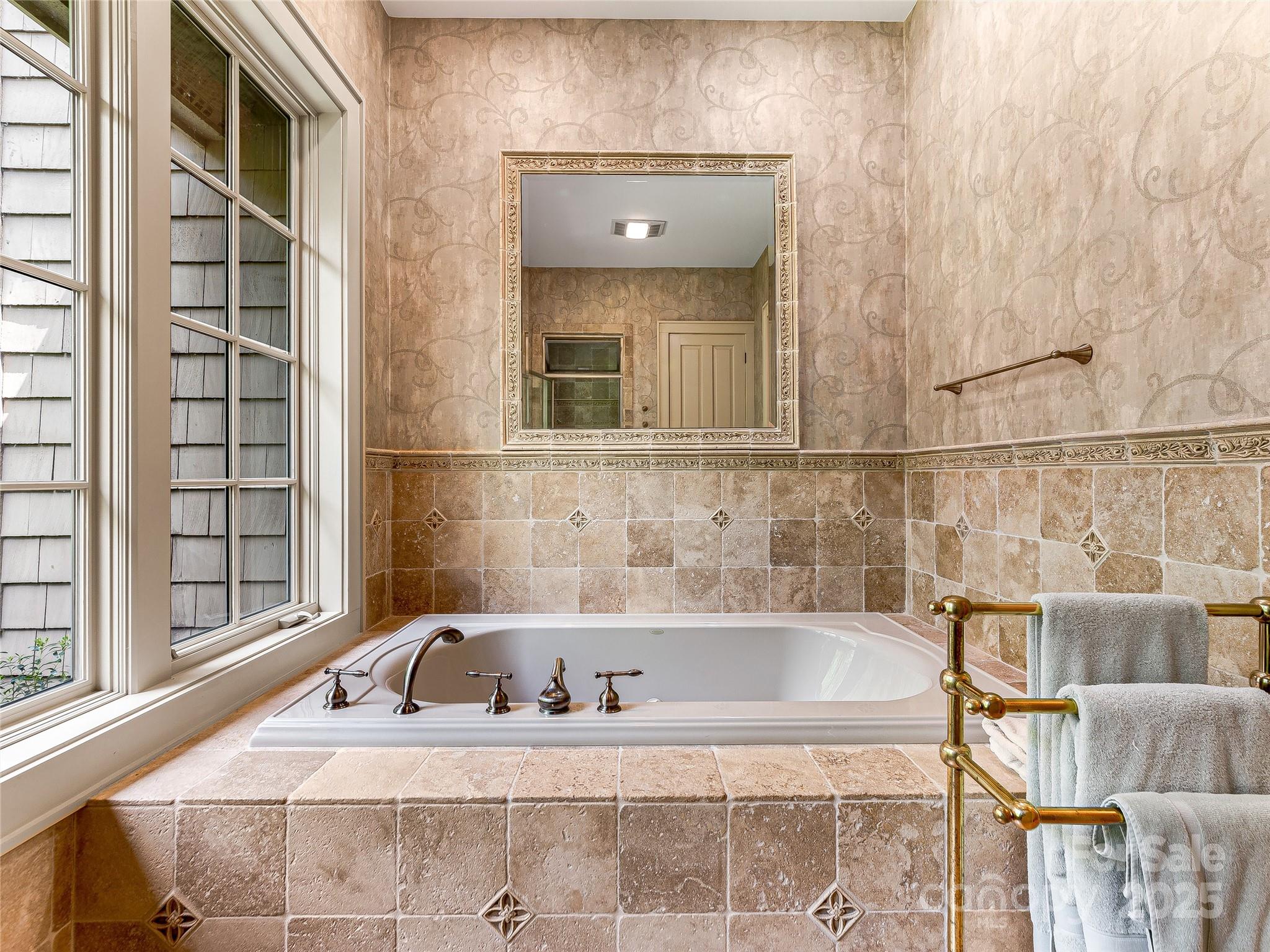 228 Mills Creek Trace — Lake Toxaway