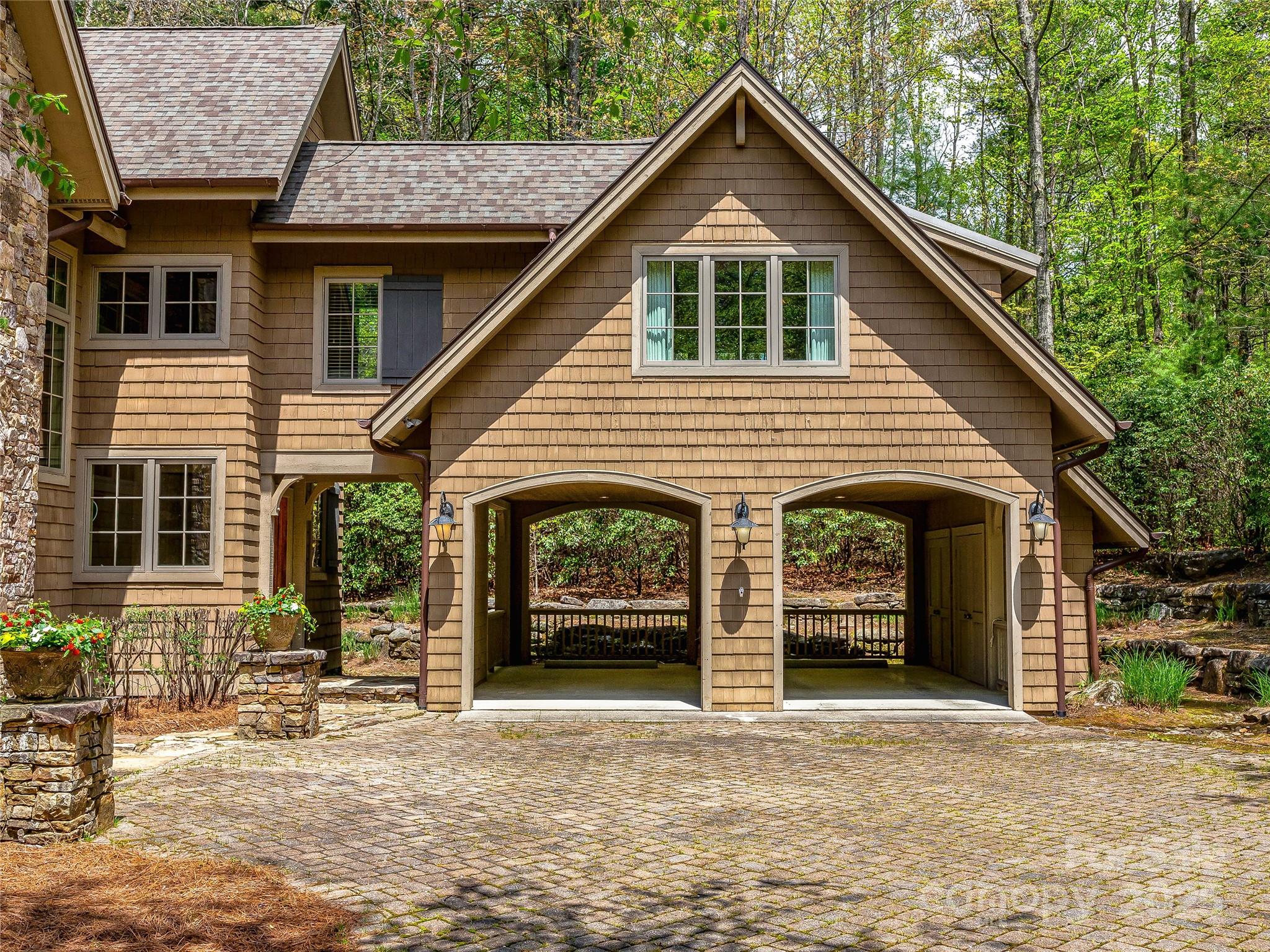 228 Mills Creek Trace — Lake Toxaway
