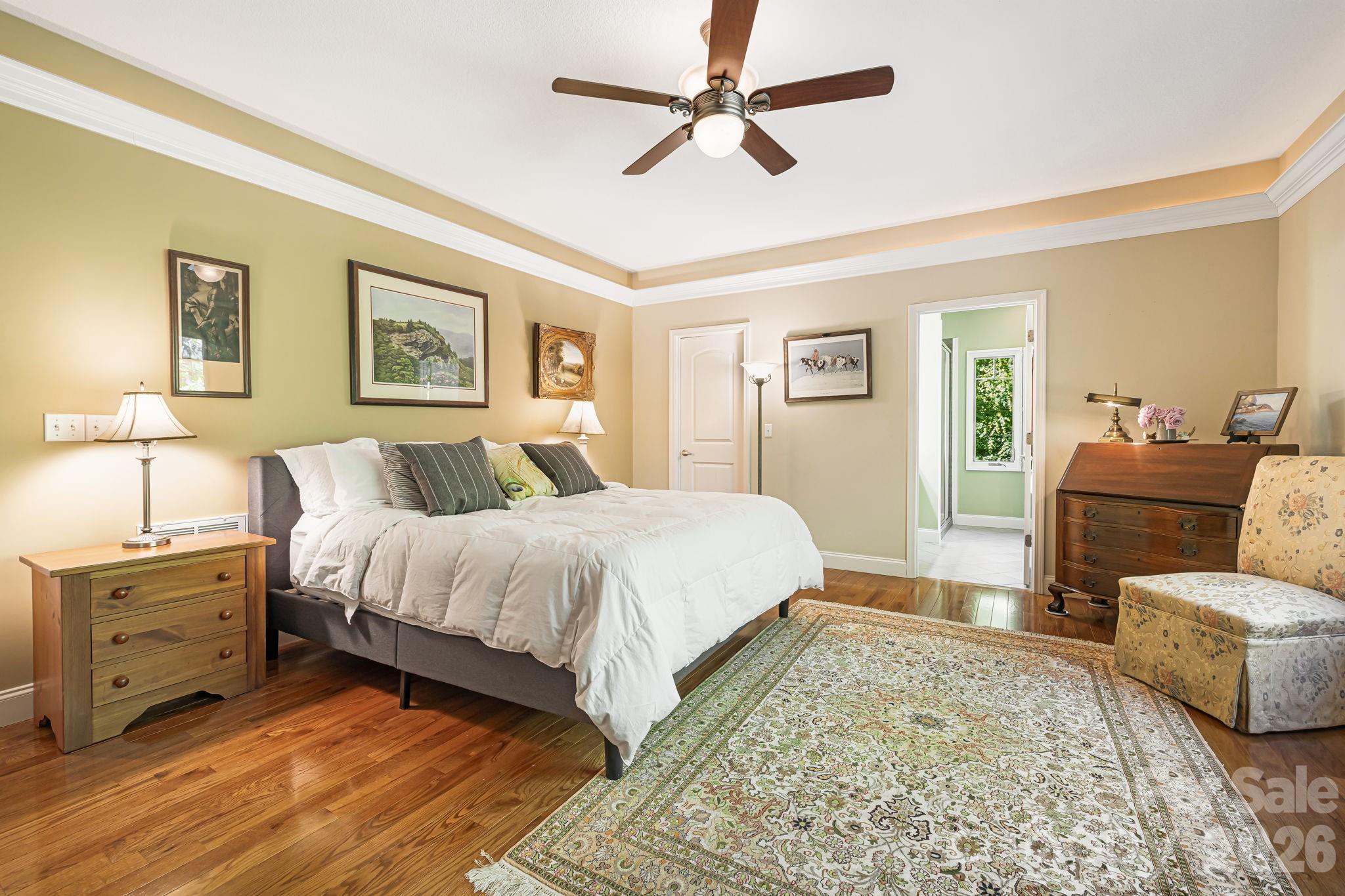 411 Alta Circle — Hendersonville