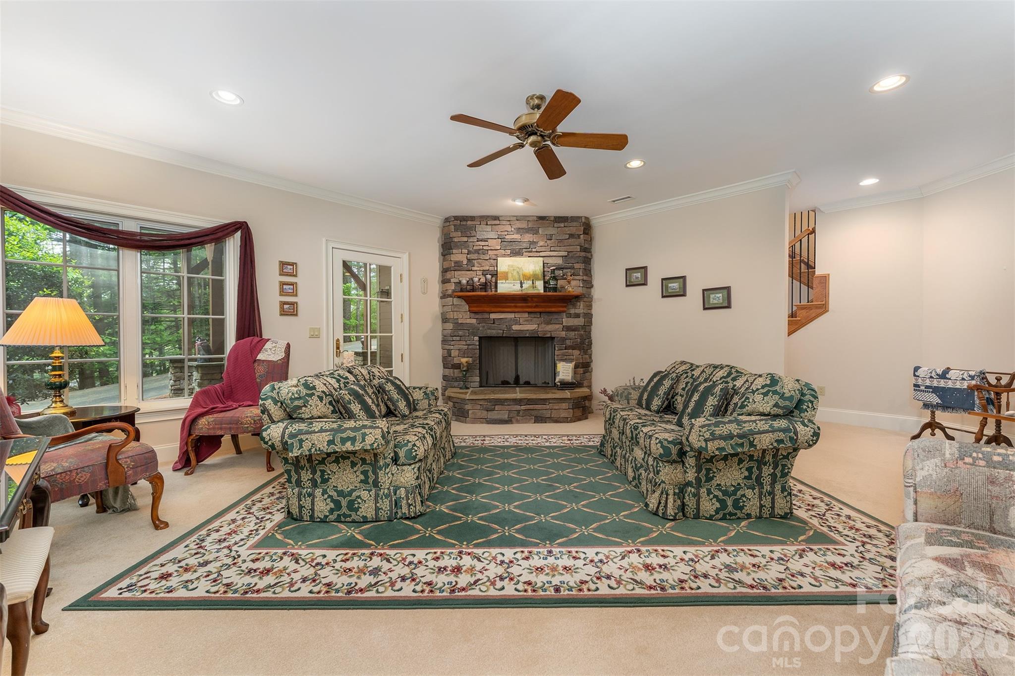 168 Chattooga Run — Hendersonville