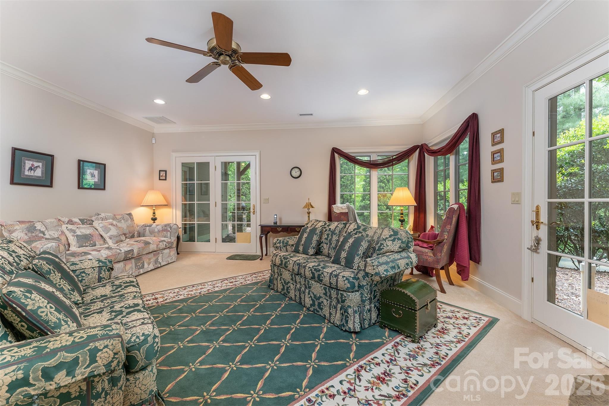 168 Chattooga Run — Hendersonville
