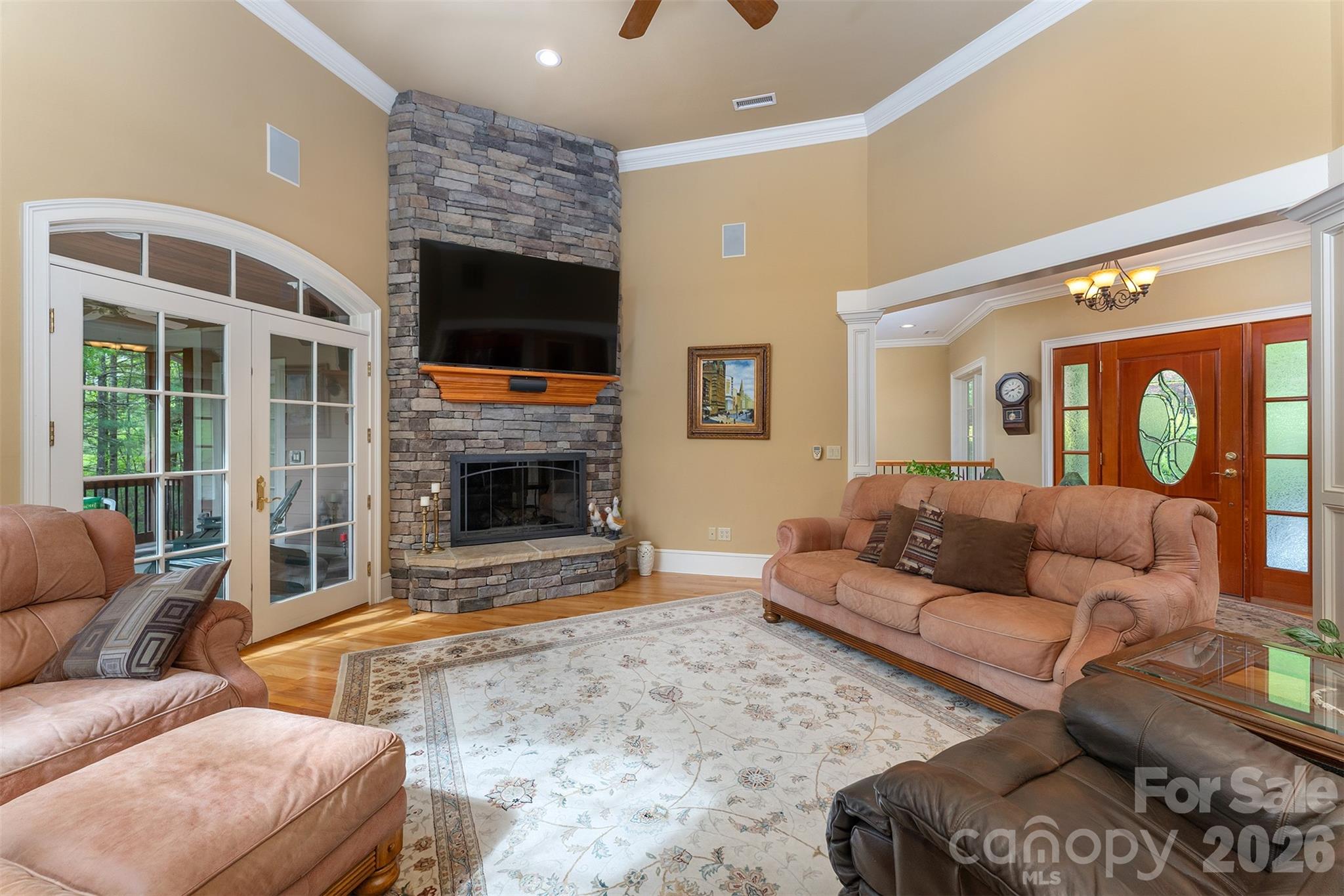 168 Chattooga Run — Hendersonville