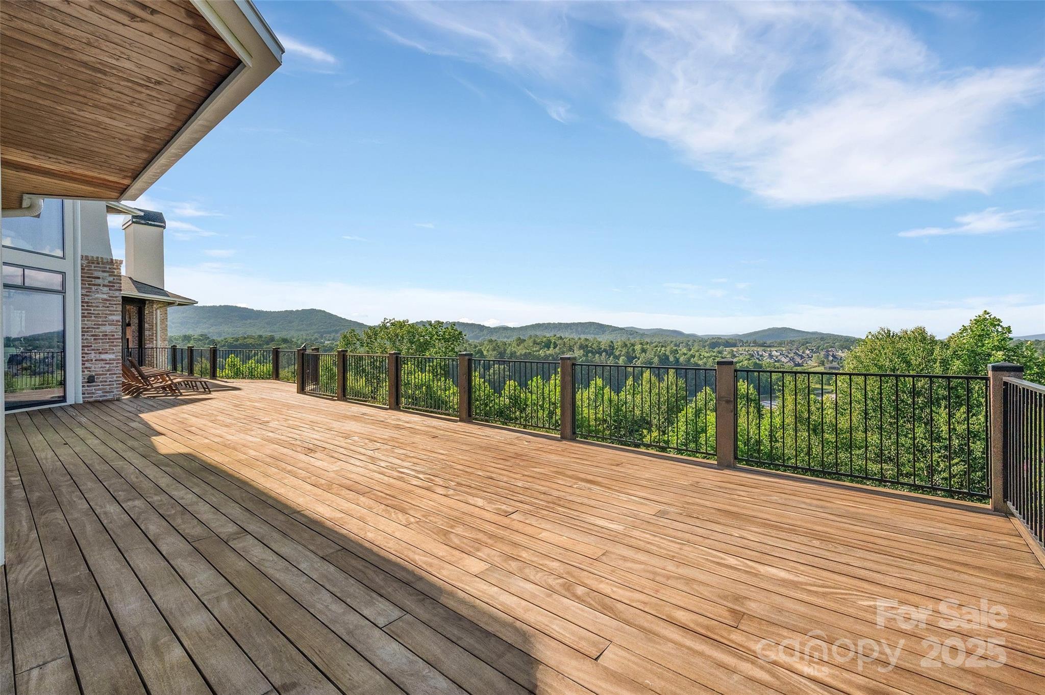 26 Bonnies Cove Trail — Mills River