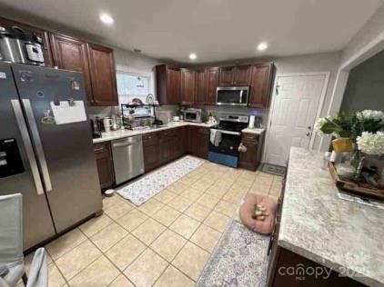 1203 Pamela Drive — Shelby