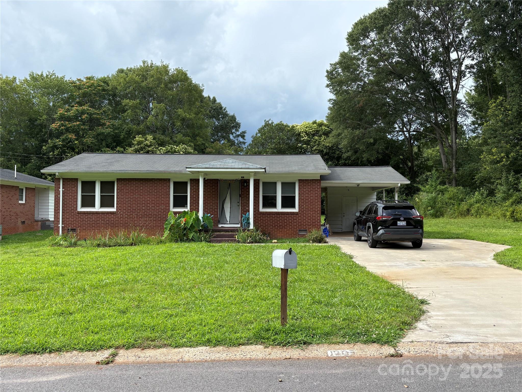 1203 Pamela Drive — Shelby