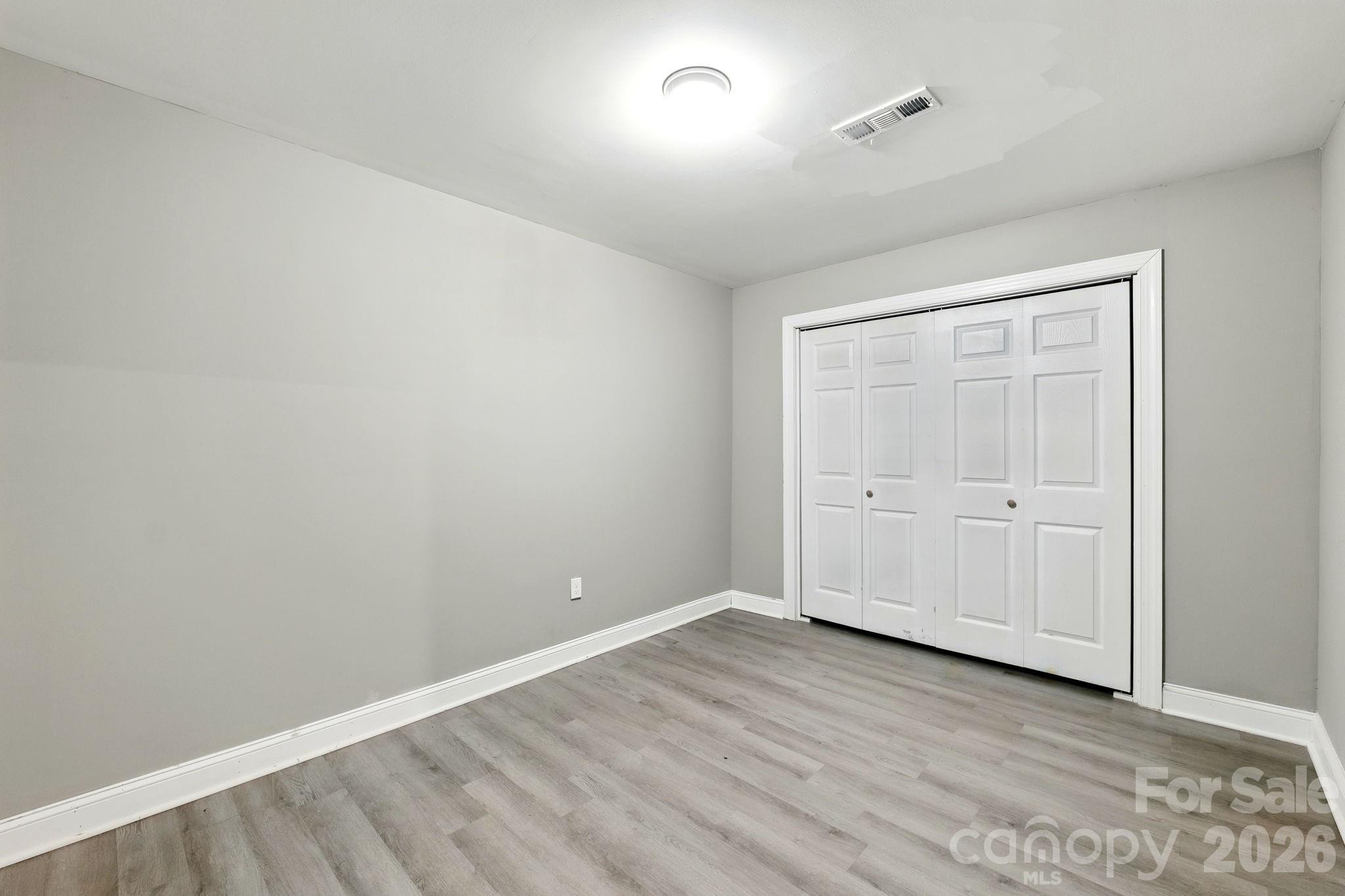 131 Little Forest Lane — Statesville