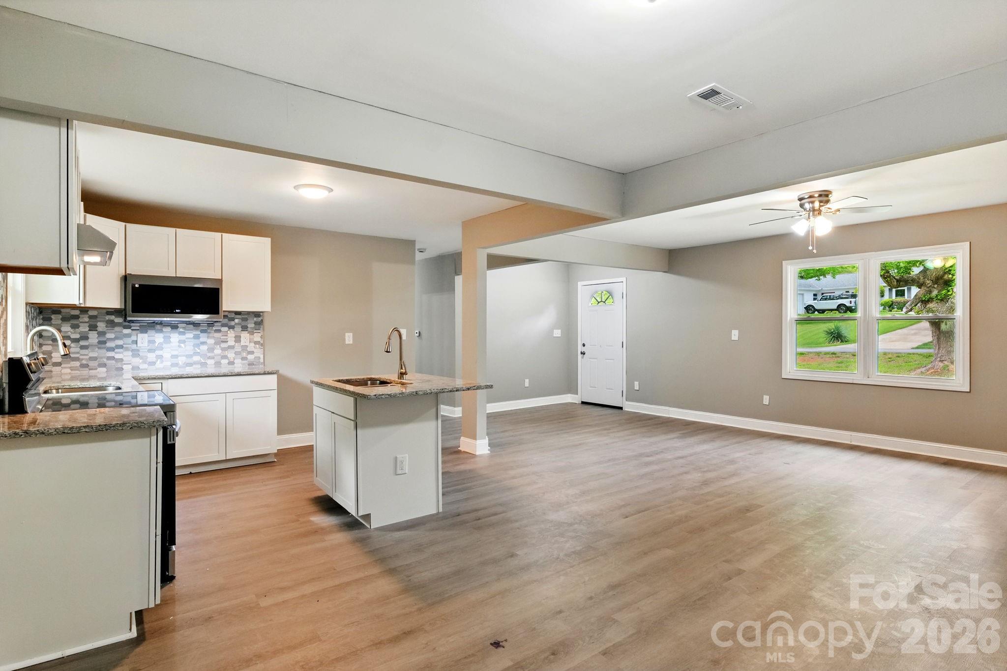 131 Little Forest Lane — Statesville