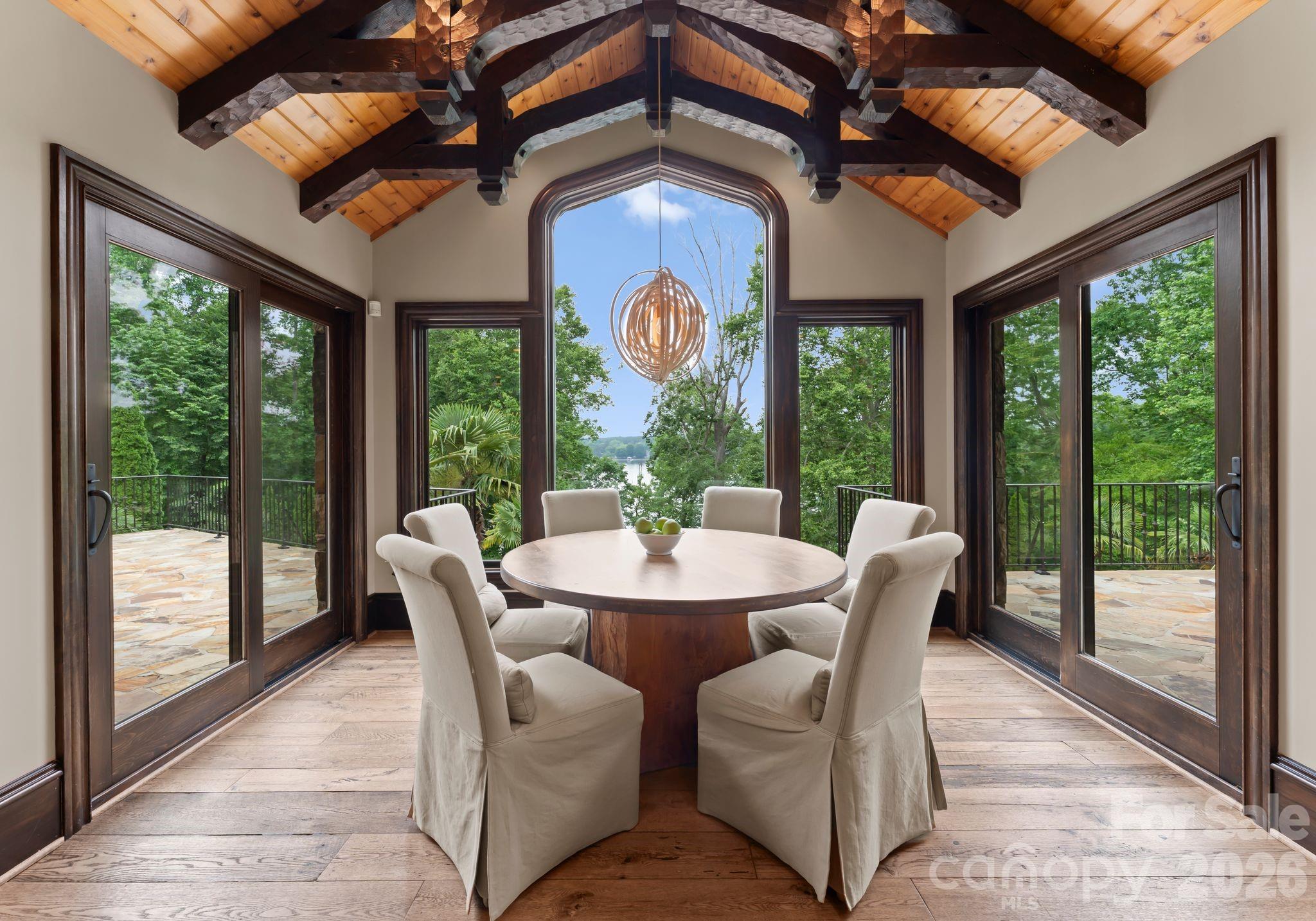 172 Tennessee Circle — Mooresville