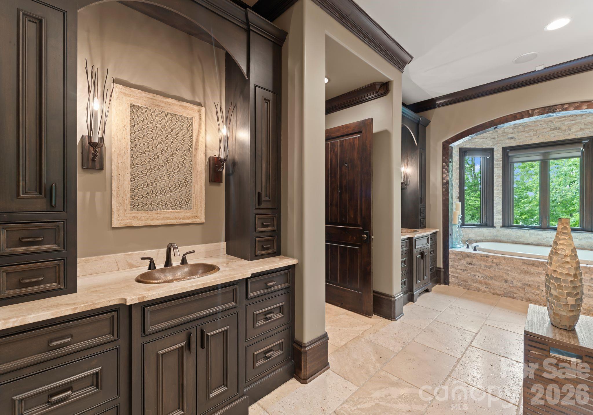 172 Tennessee Circle — Mooresville