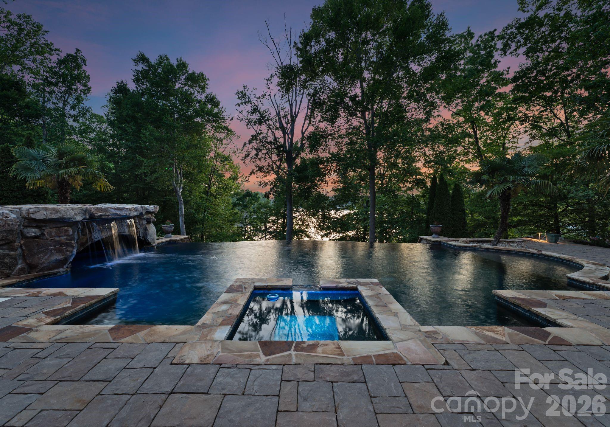 172 Tennessee Circle — Mooresville