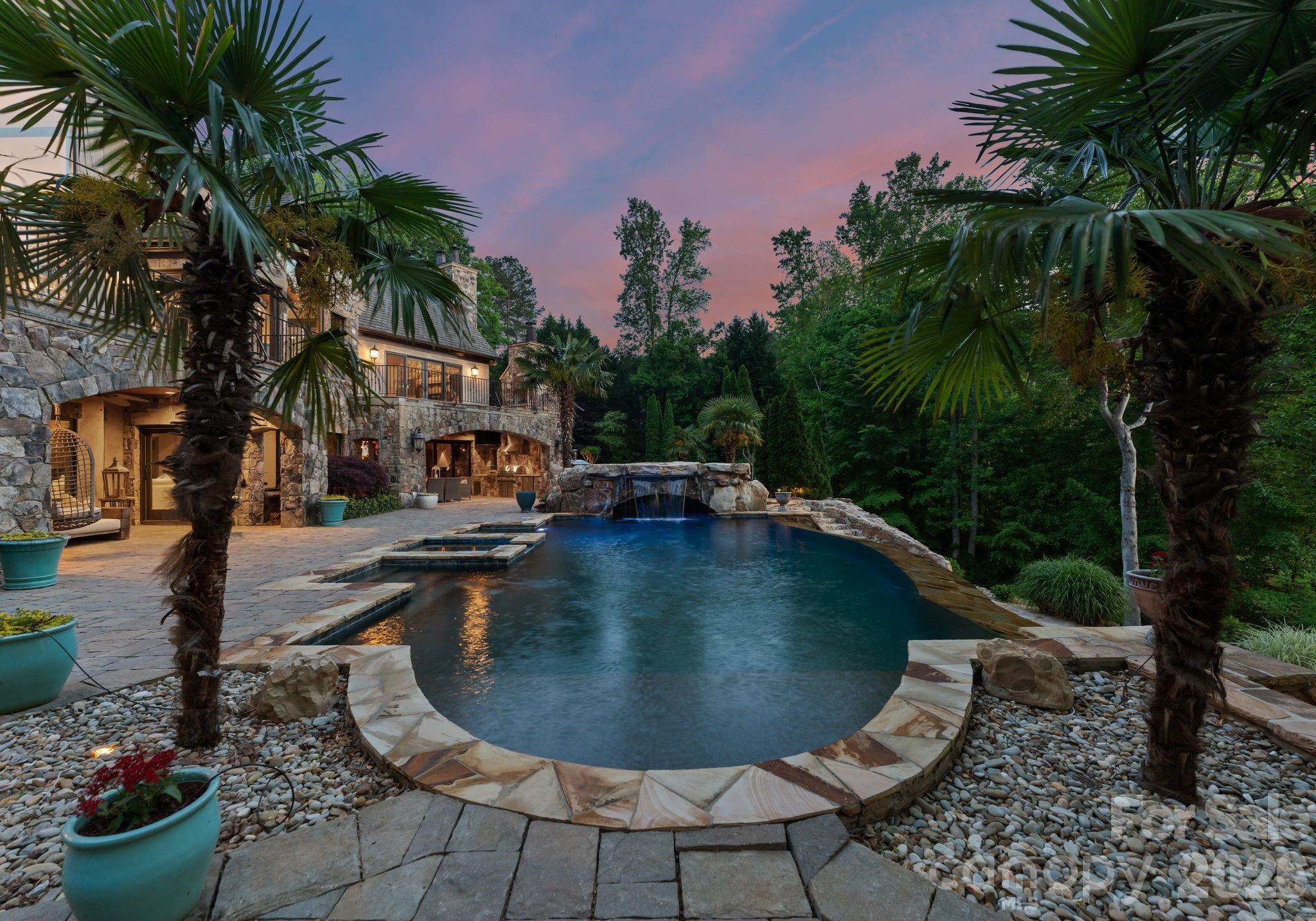 172 Tennessee Circle — Mooresville