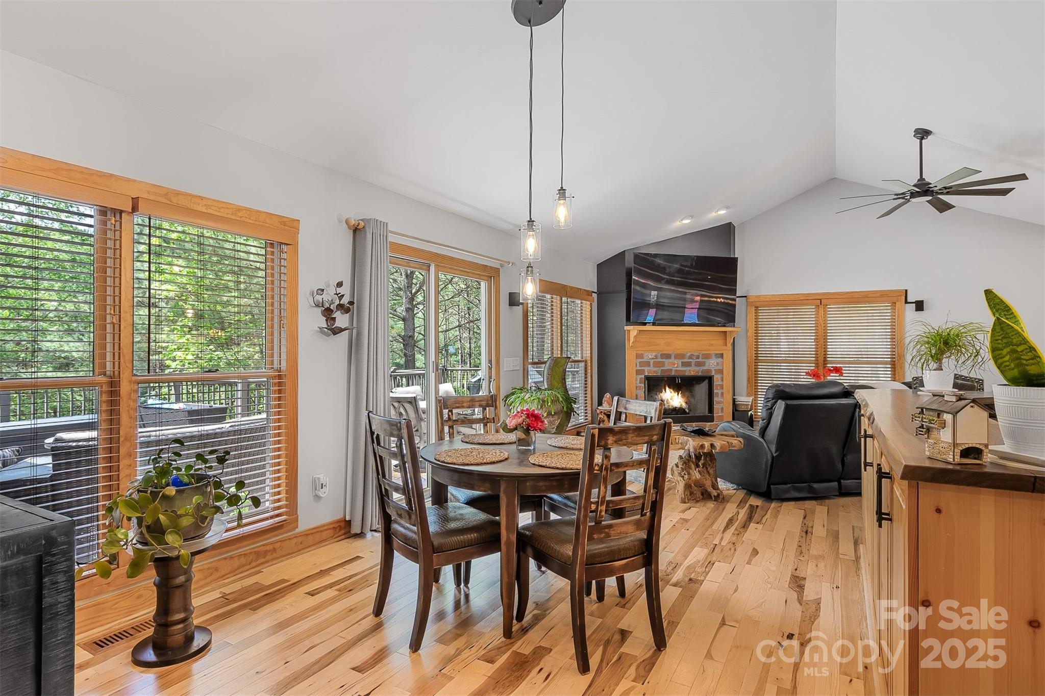 5690 Anchor Drive — Granite Falls