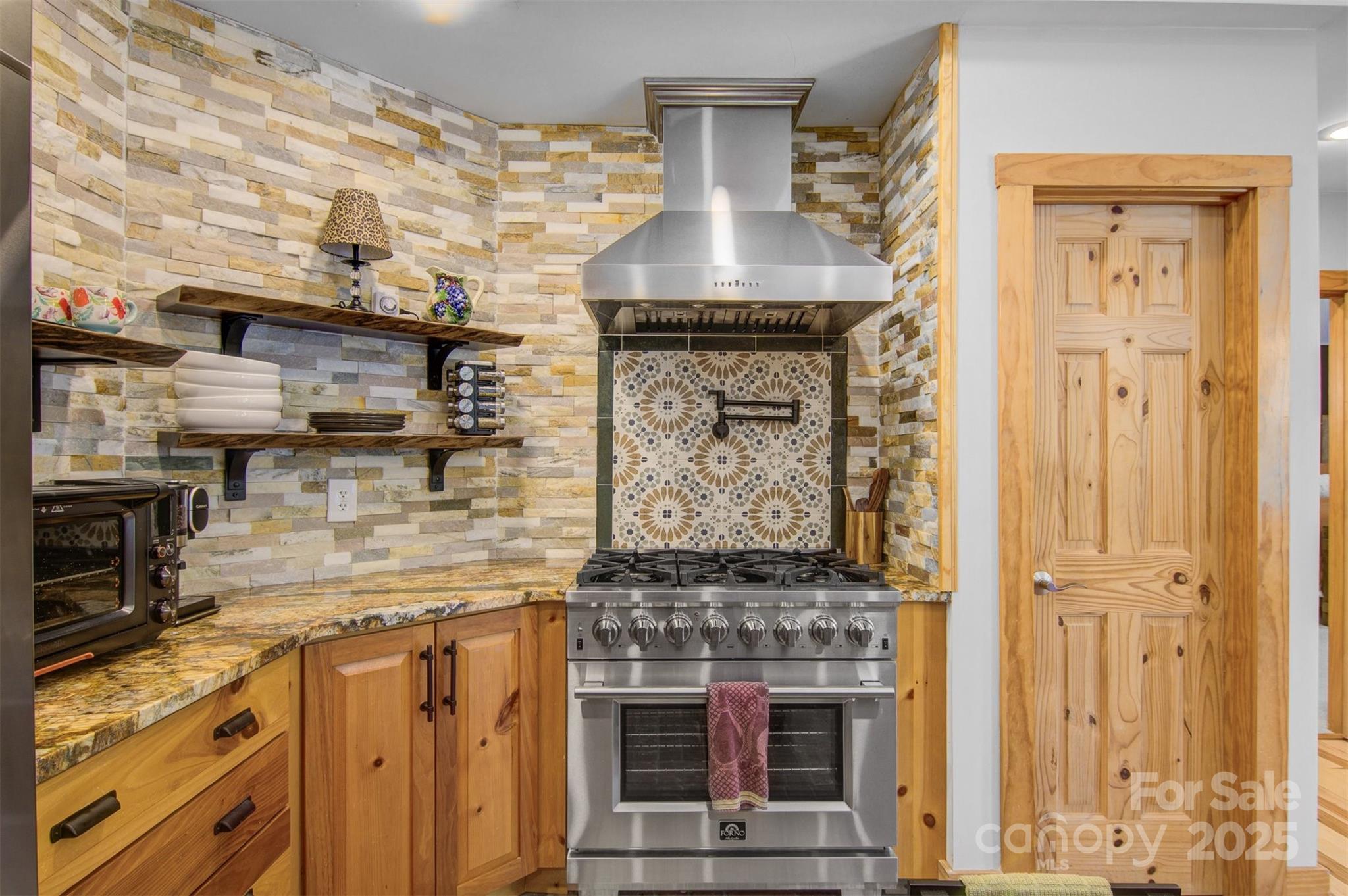 5690 Anchor Drive — Granite Falls