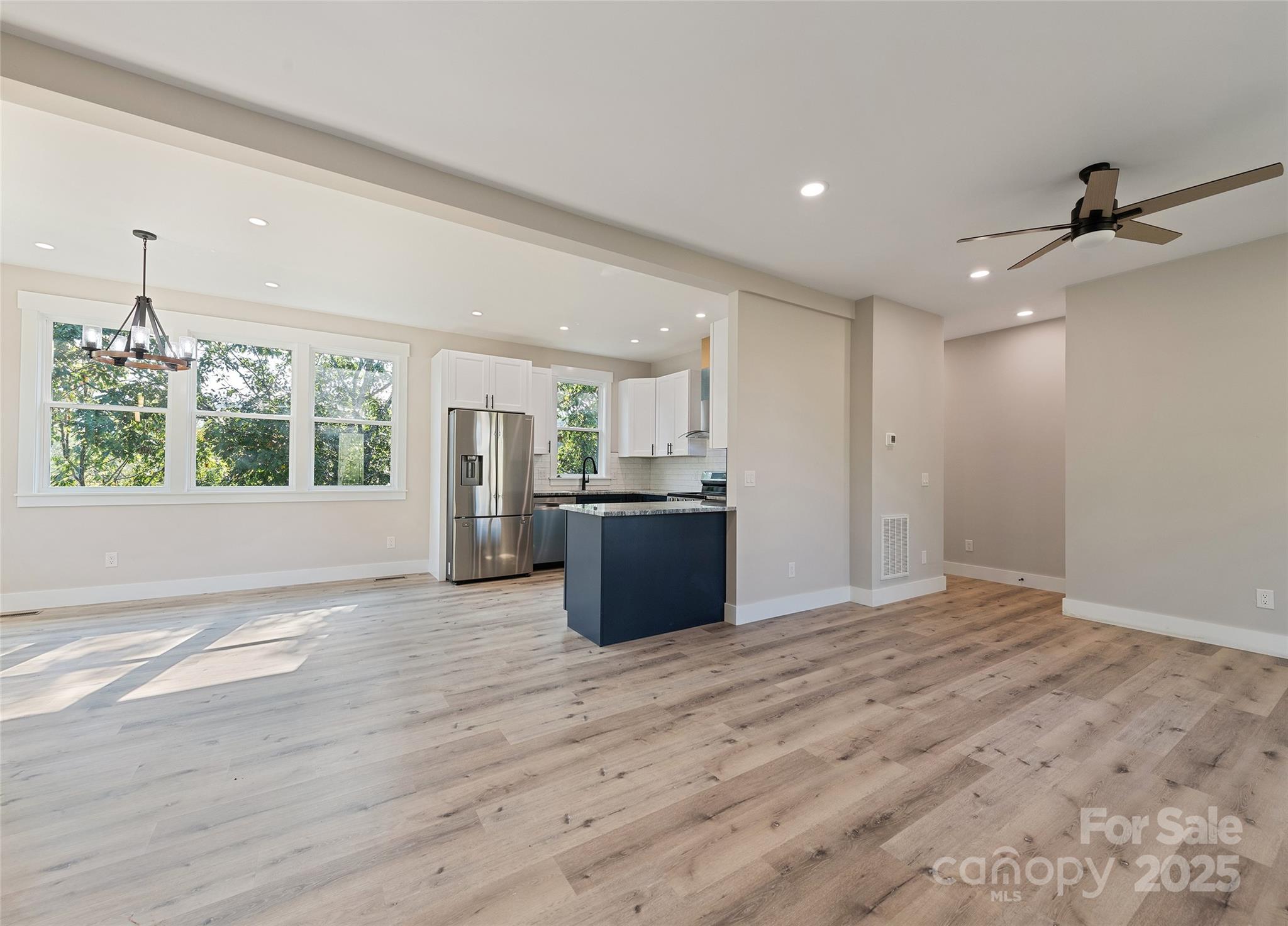 148 Amblers Knoll Road — Weaverville