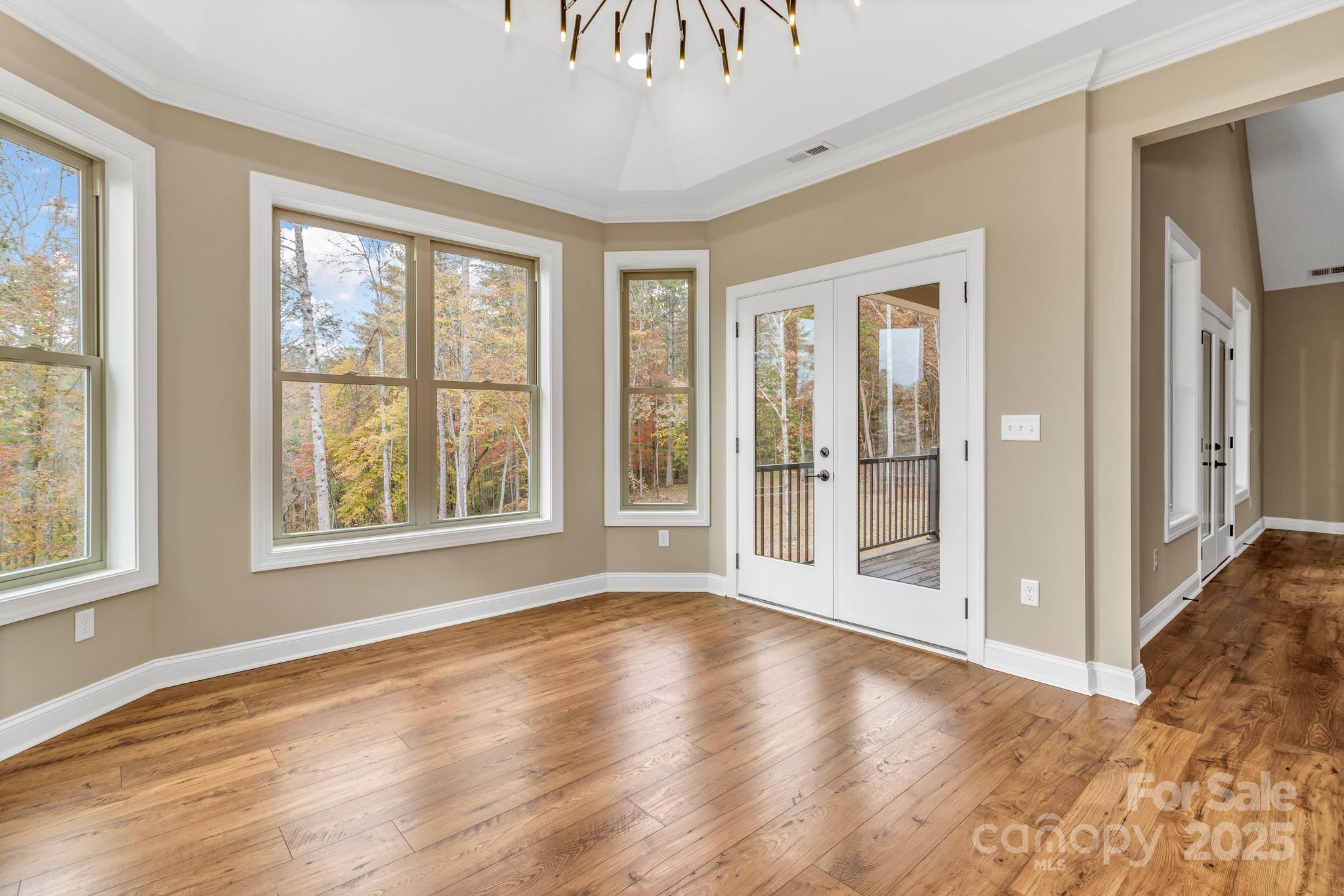 844 Settlers Trail — Mars Hill
