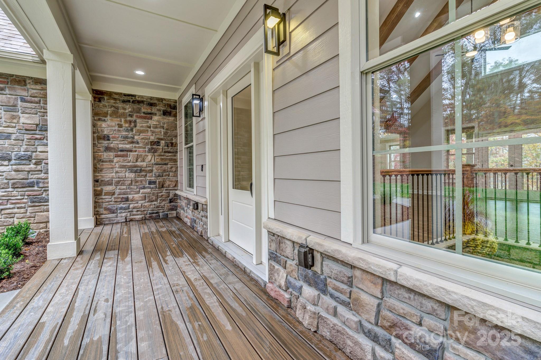 844 Settlers Trail — Mars Hill