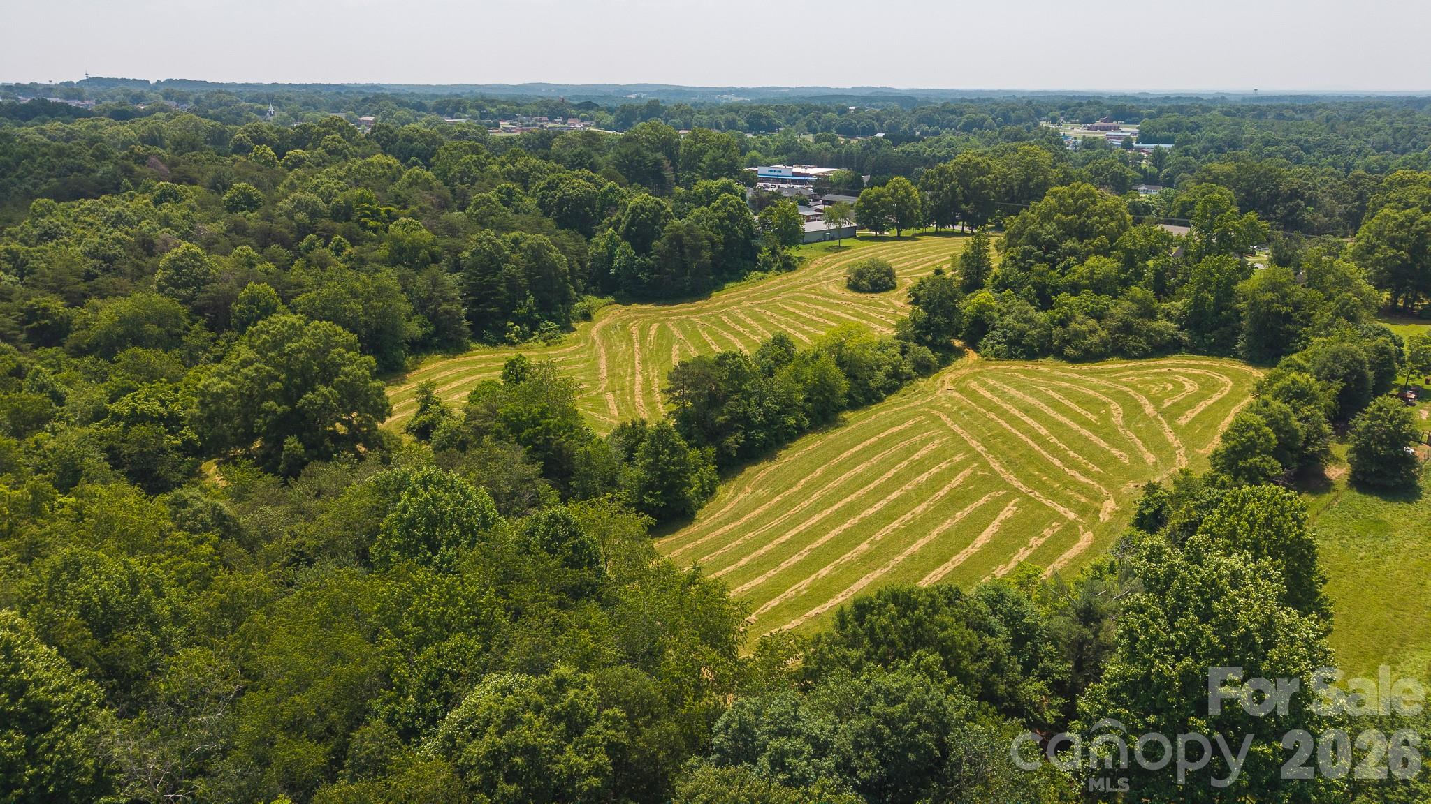 1040 NC 90 Highway W — Taylorsville