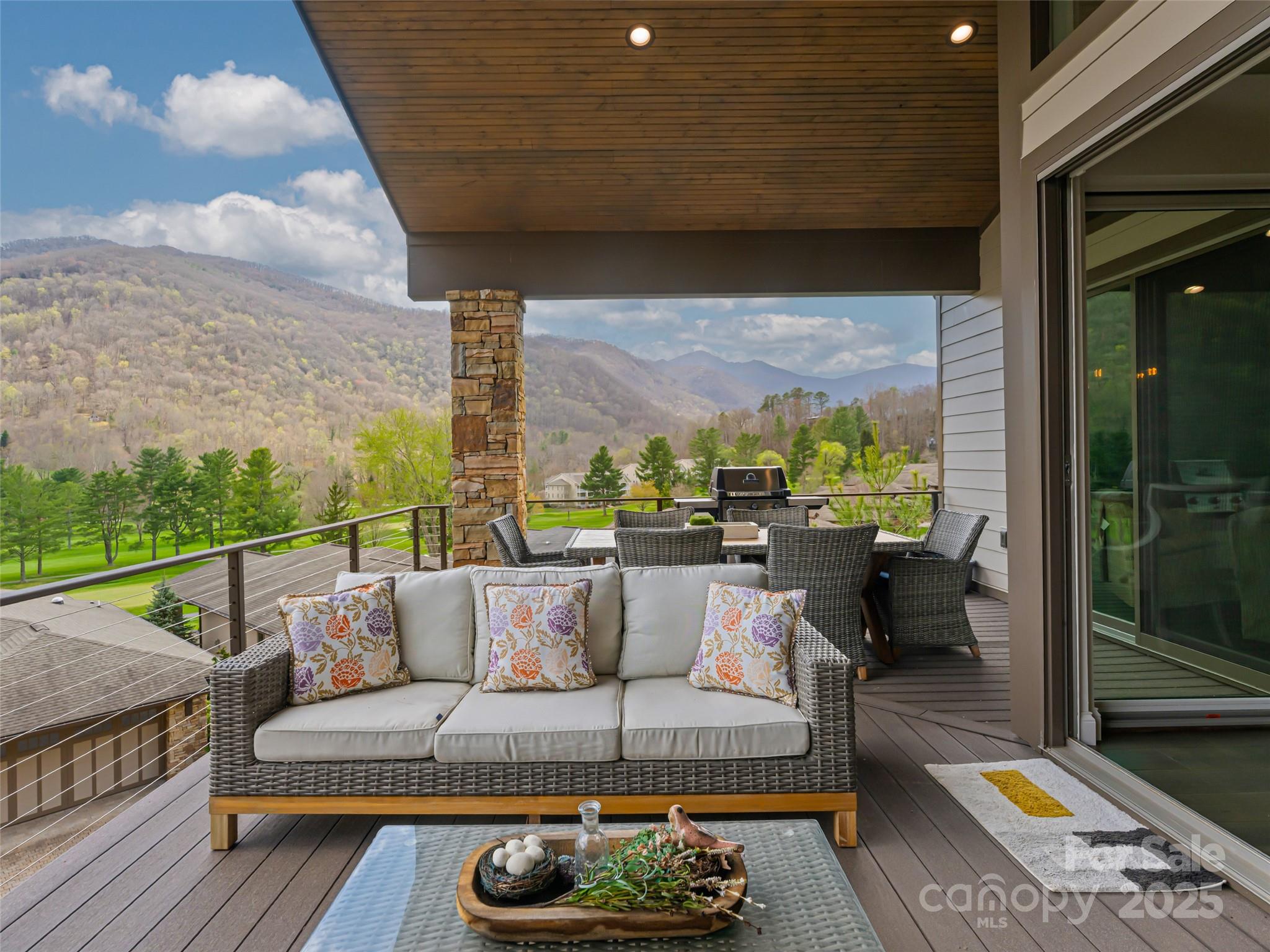 173 Southpoint Ridge — Maggie Valley