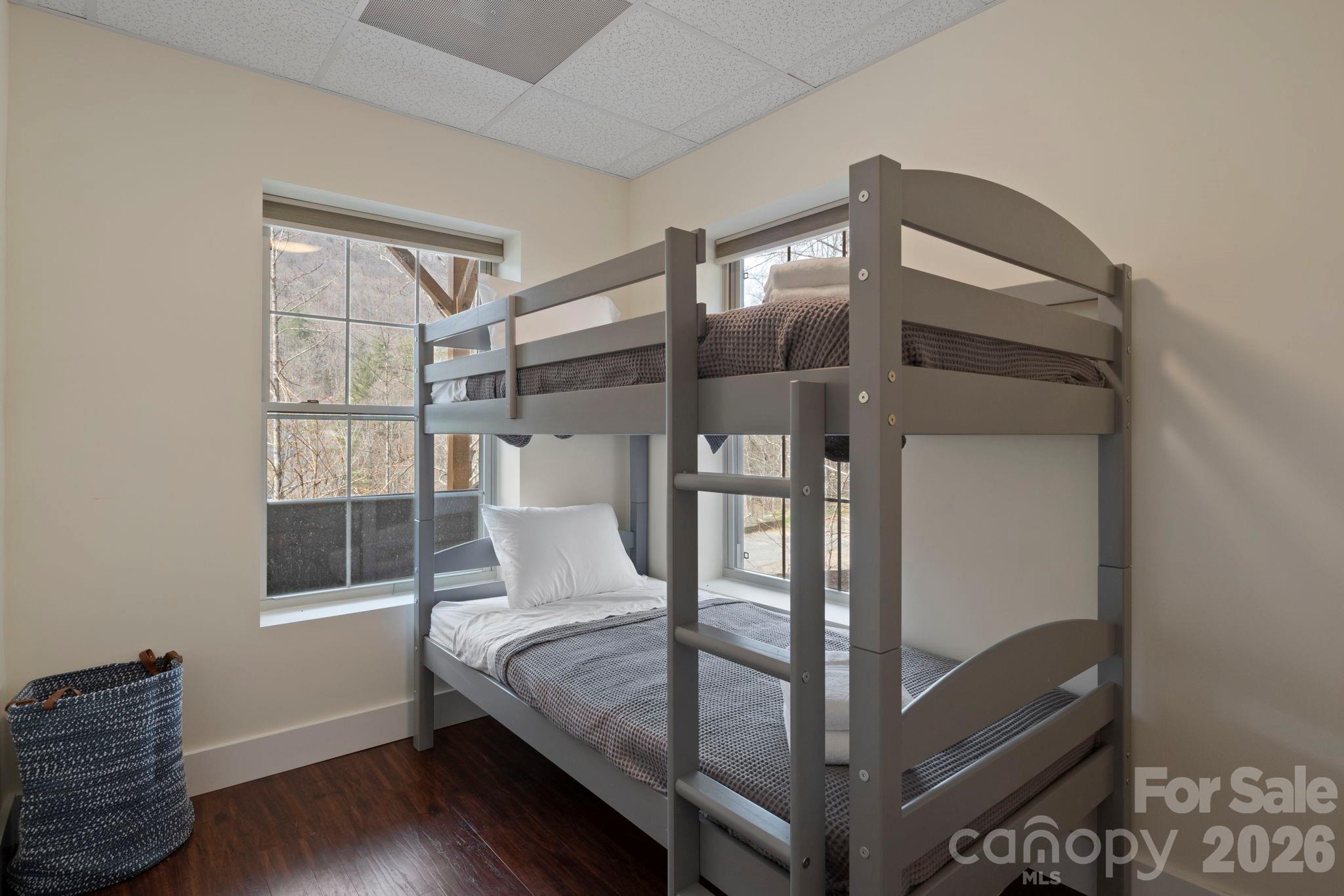 19 Frontier Court — Asheville