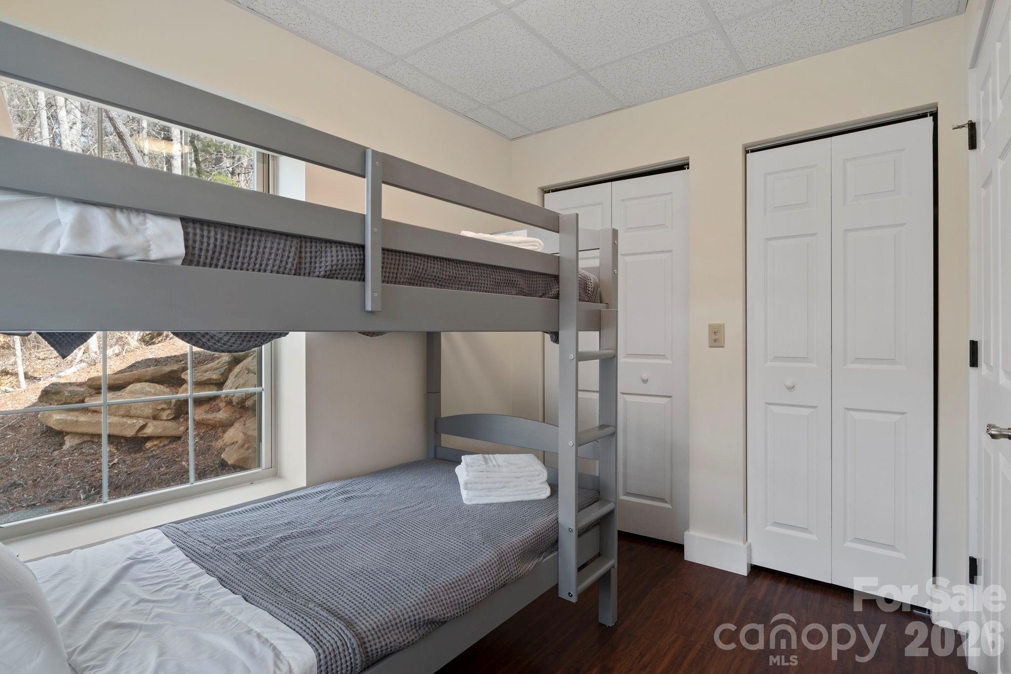19 Frontier Court — Asheville