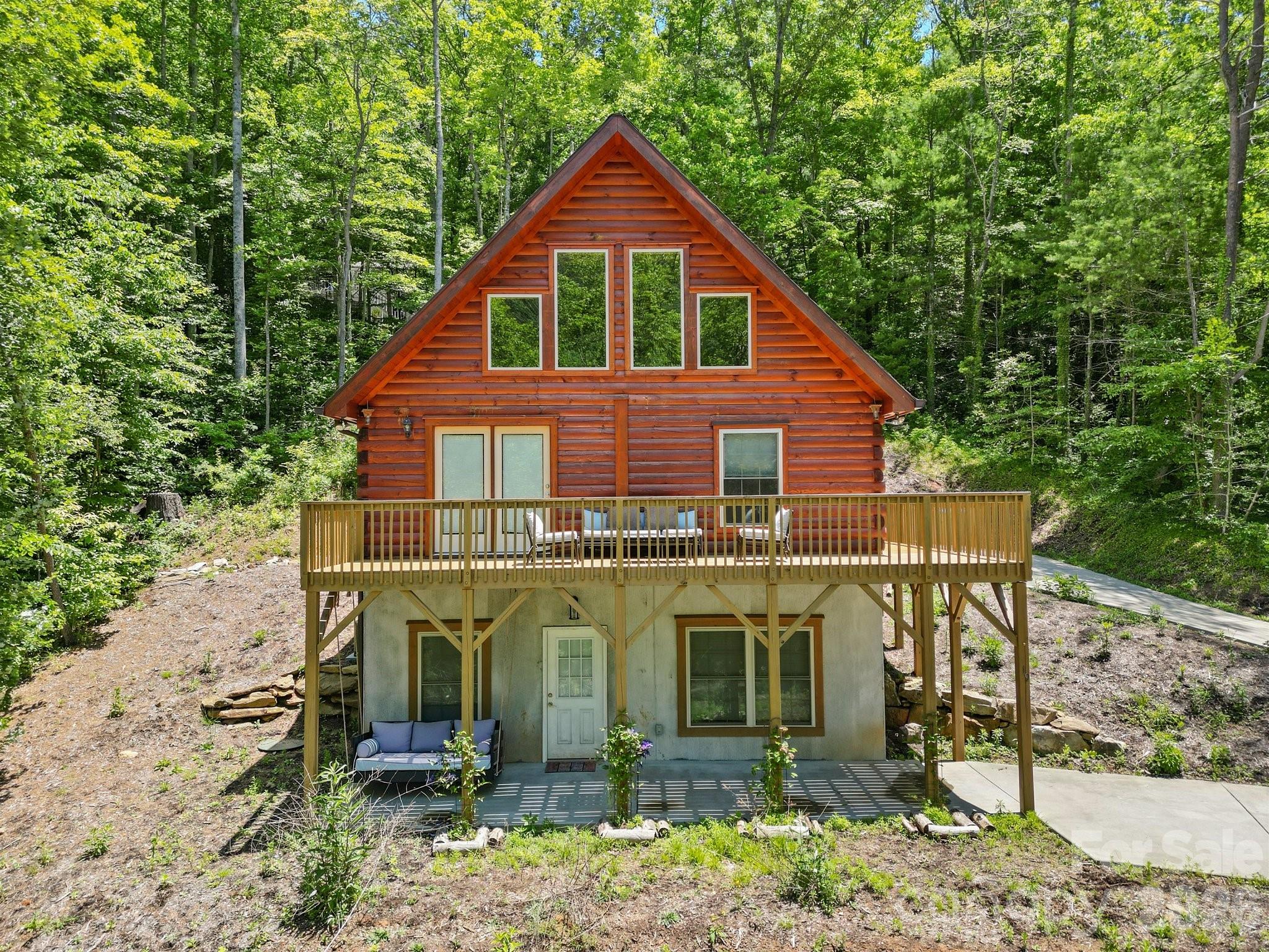 19 Frontier Court — Asheville