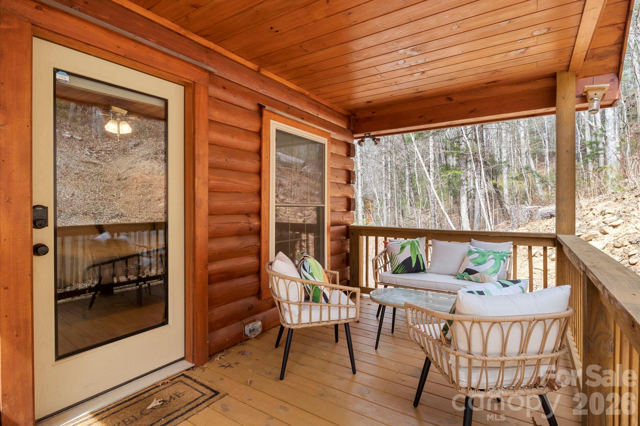19 Frontier Court — Asheville