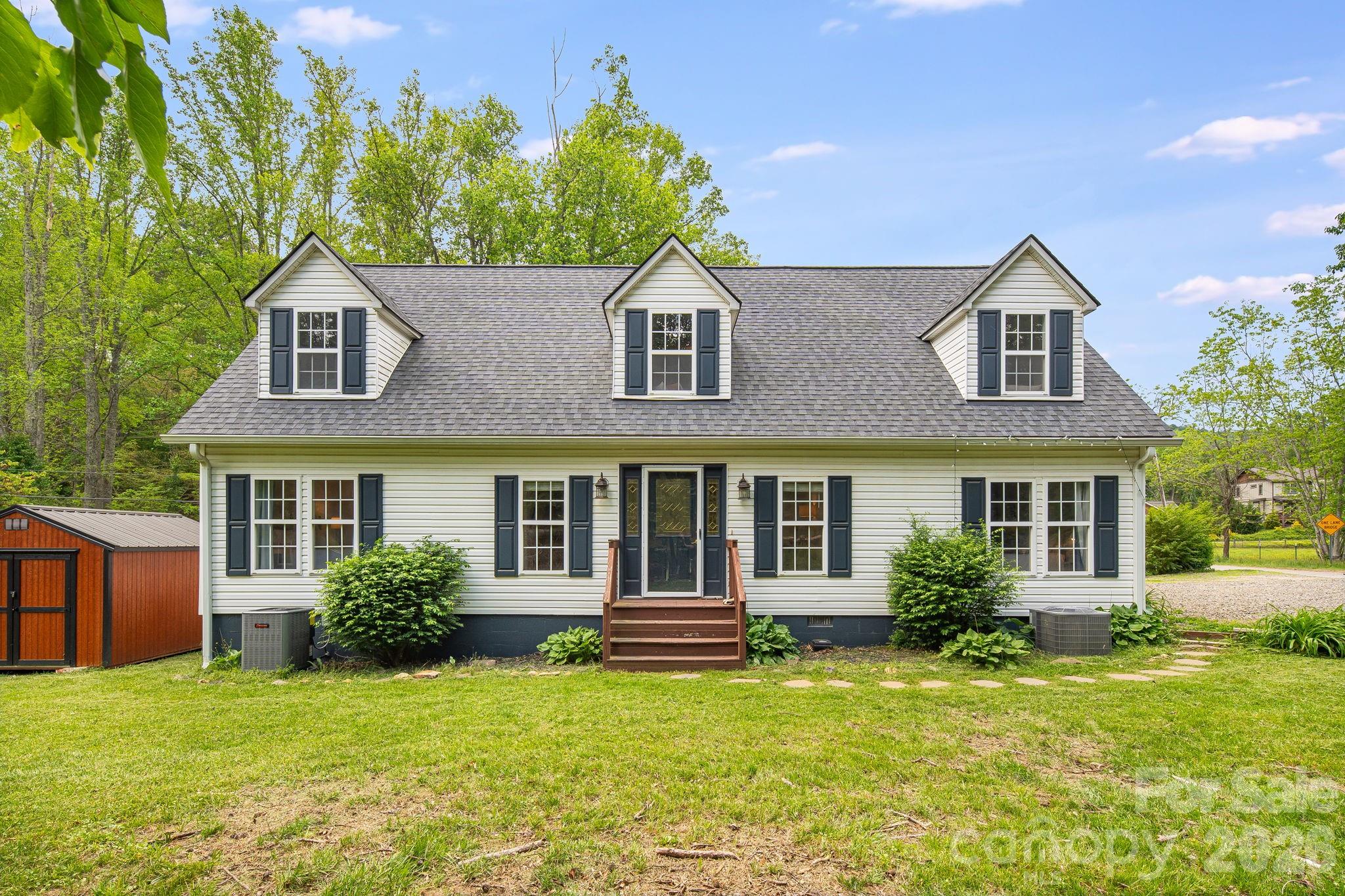101 McFalls Road — Asheville