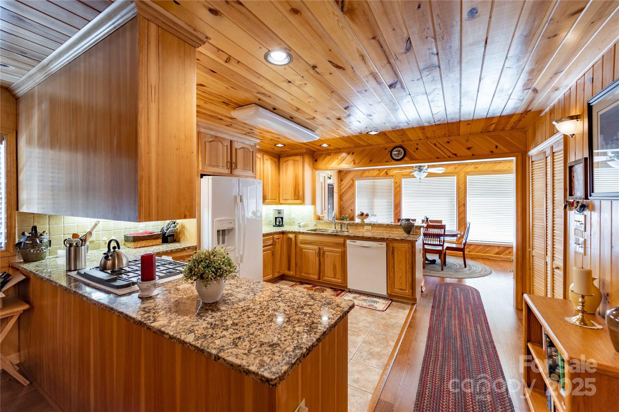 1053 Rich Hill Mountain Road — Glade Valley