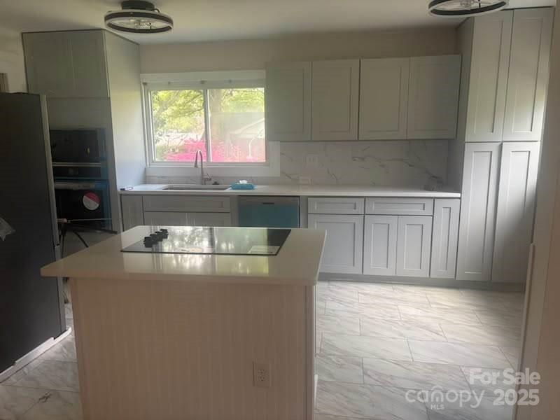 1733 Merry Oaks Road — Charlotte