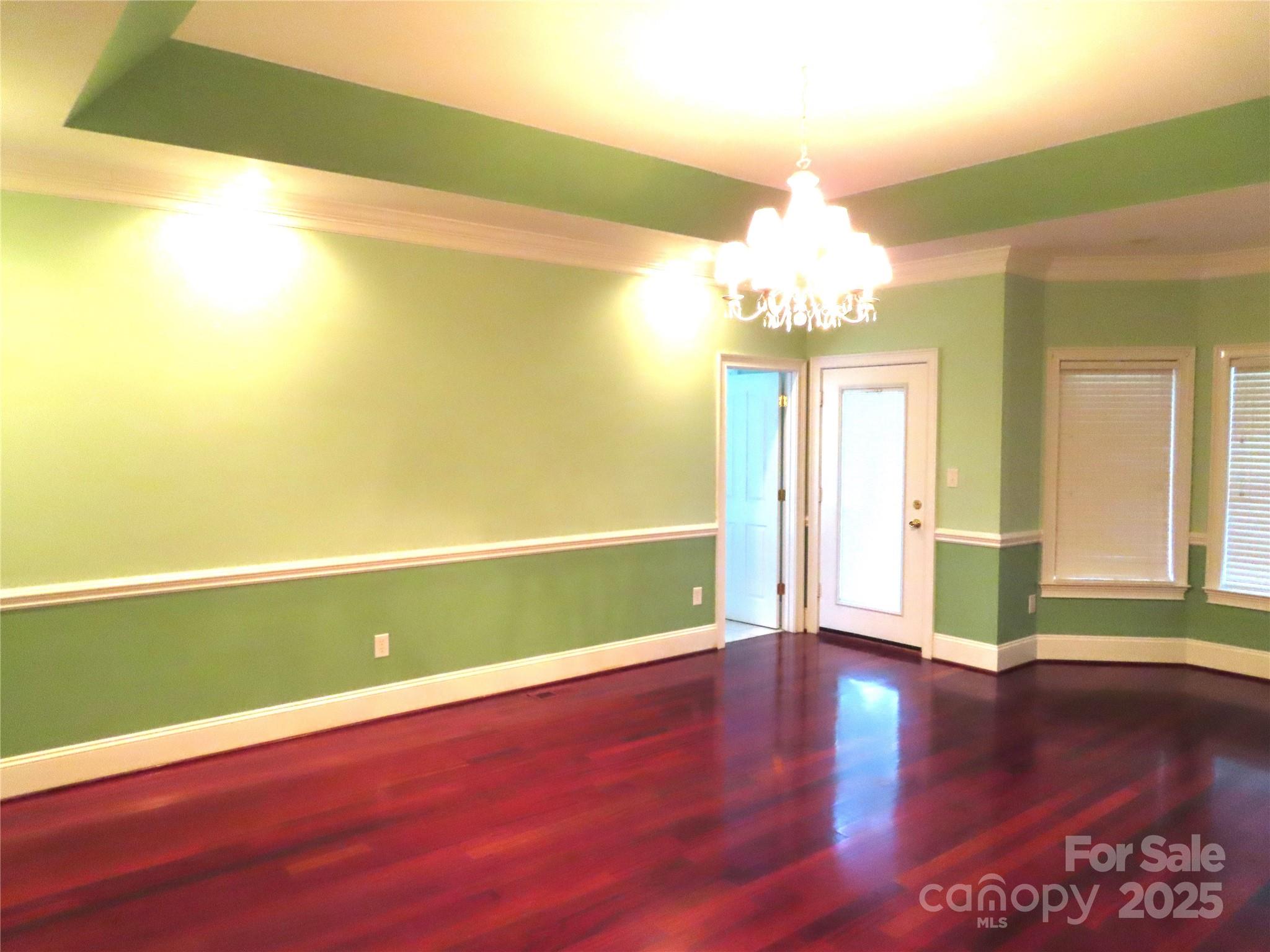 2530 Sharon Road — York