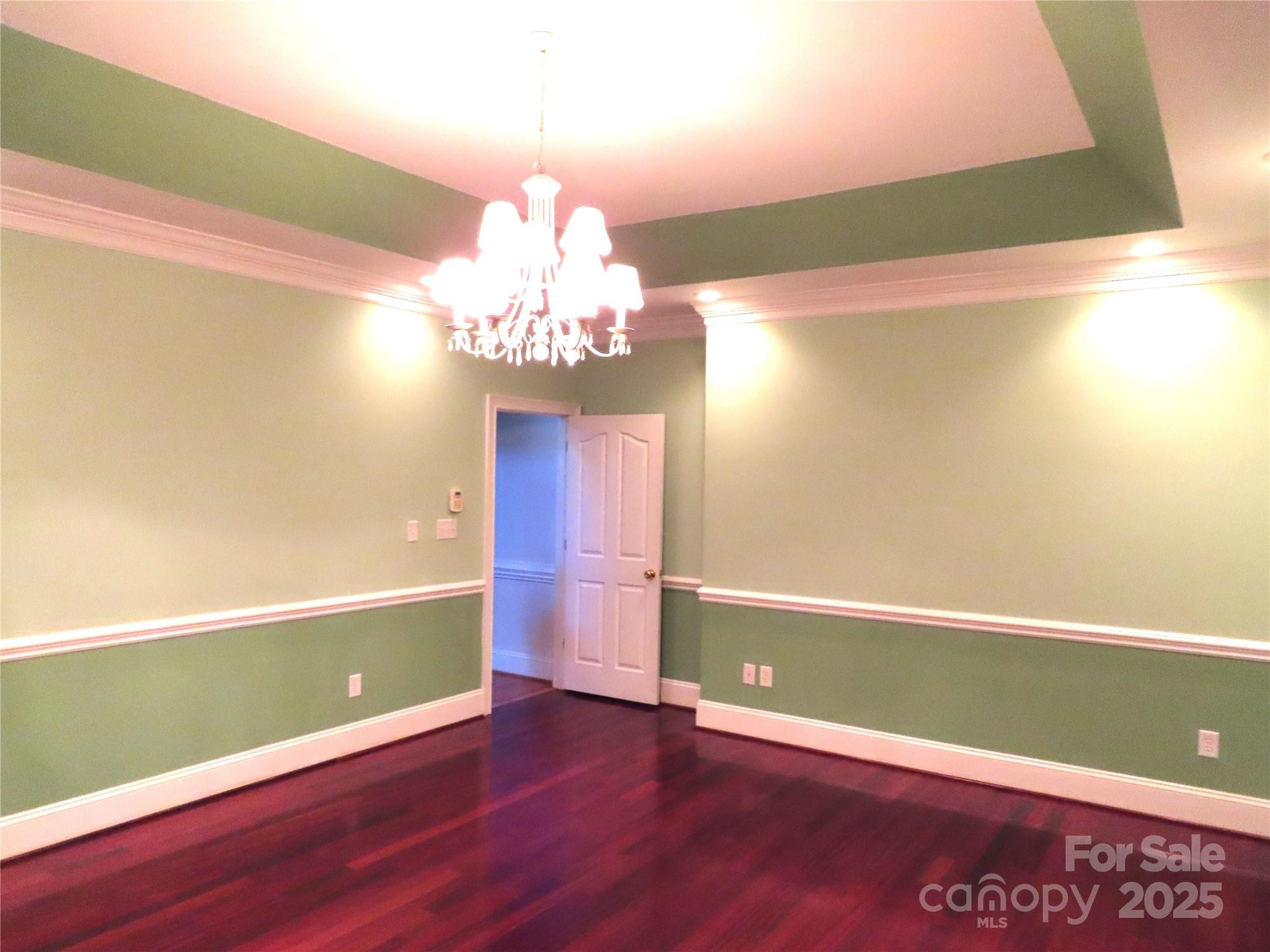 2530 Sharon Road — York