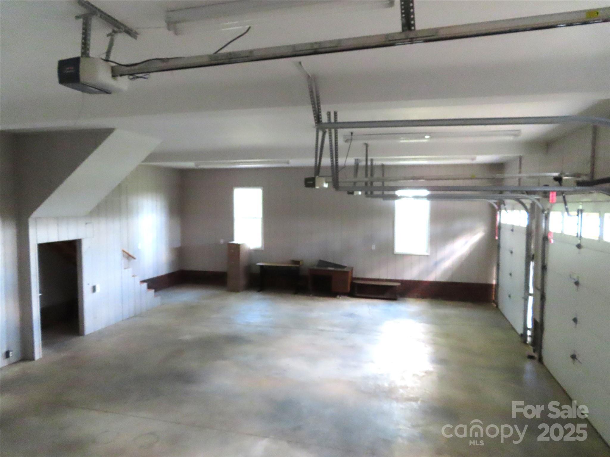 2530 Sharon Road — York
