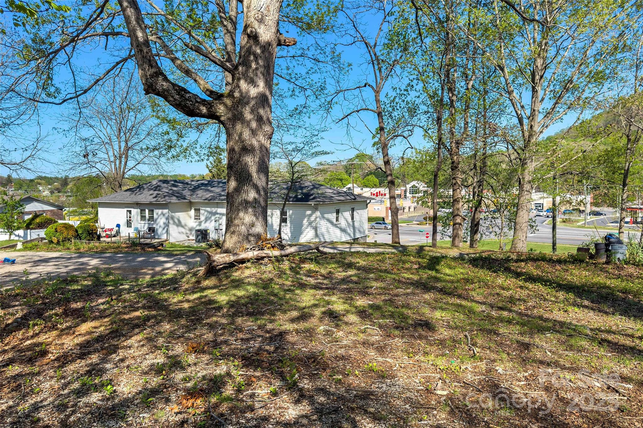 36 & 50 Catawba Avenue — Marion
