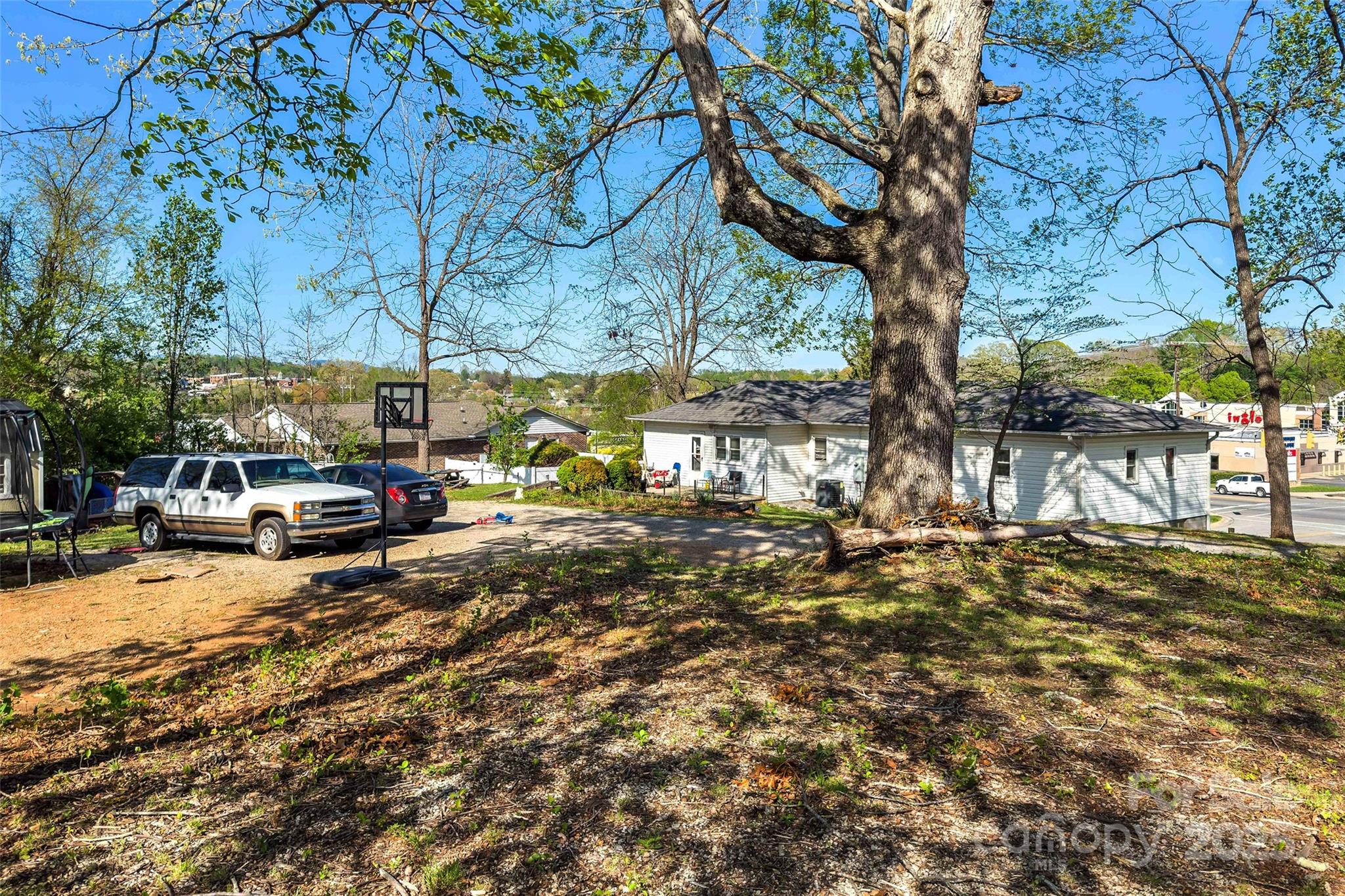 36 & 50 Catawba Avenue — Marion