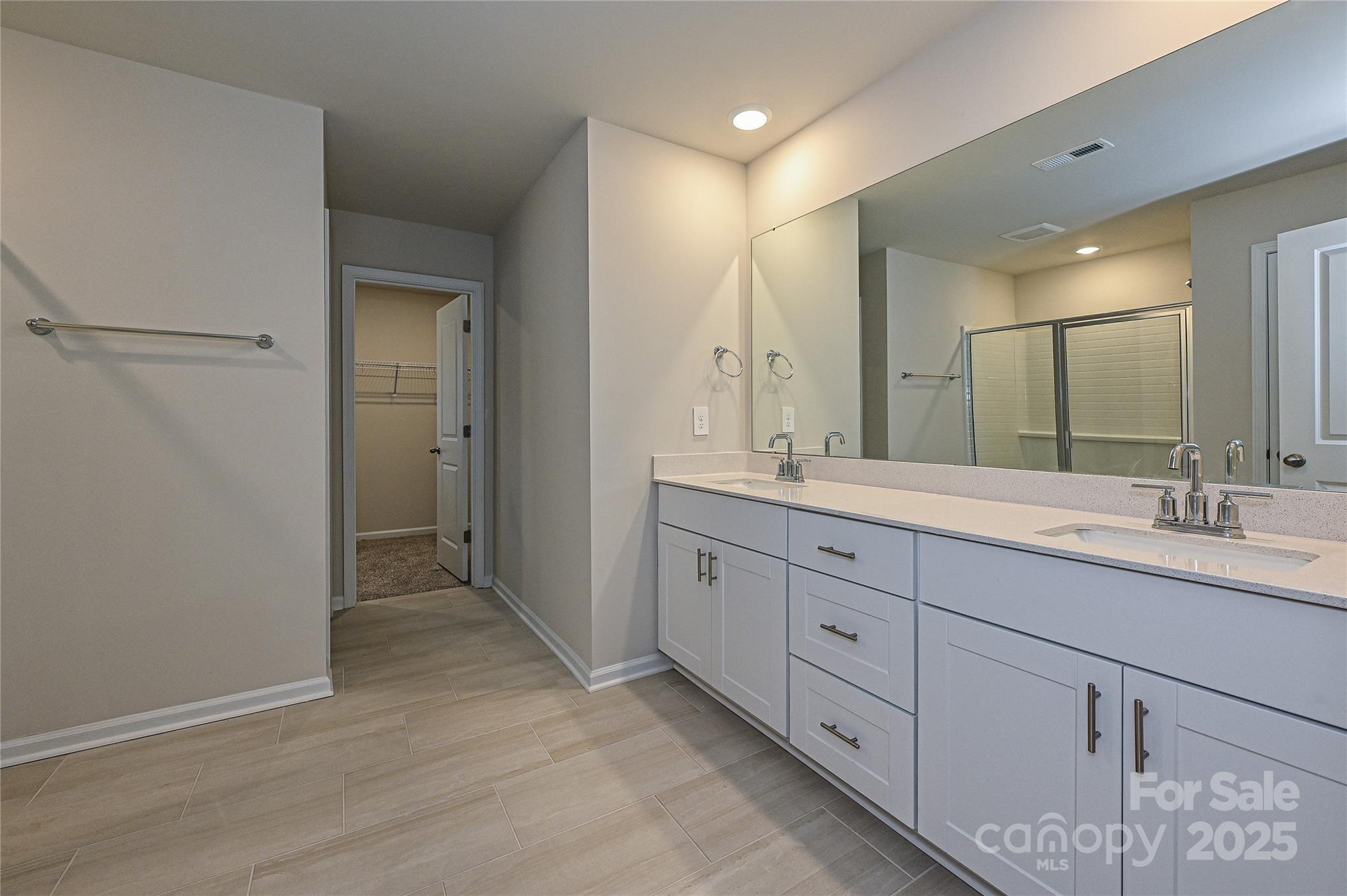 2159 Sunflower Circle — Newton