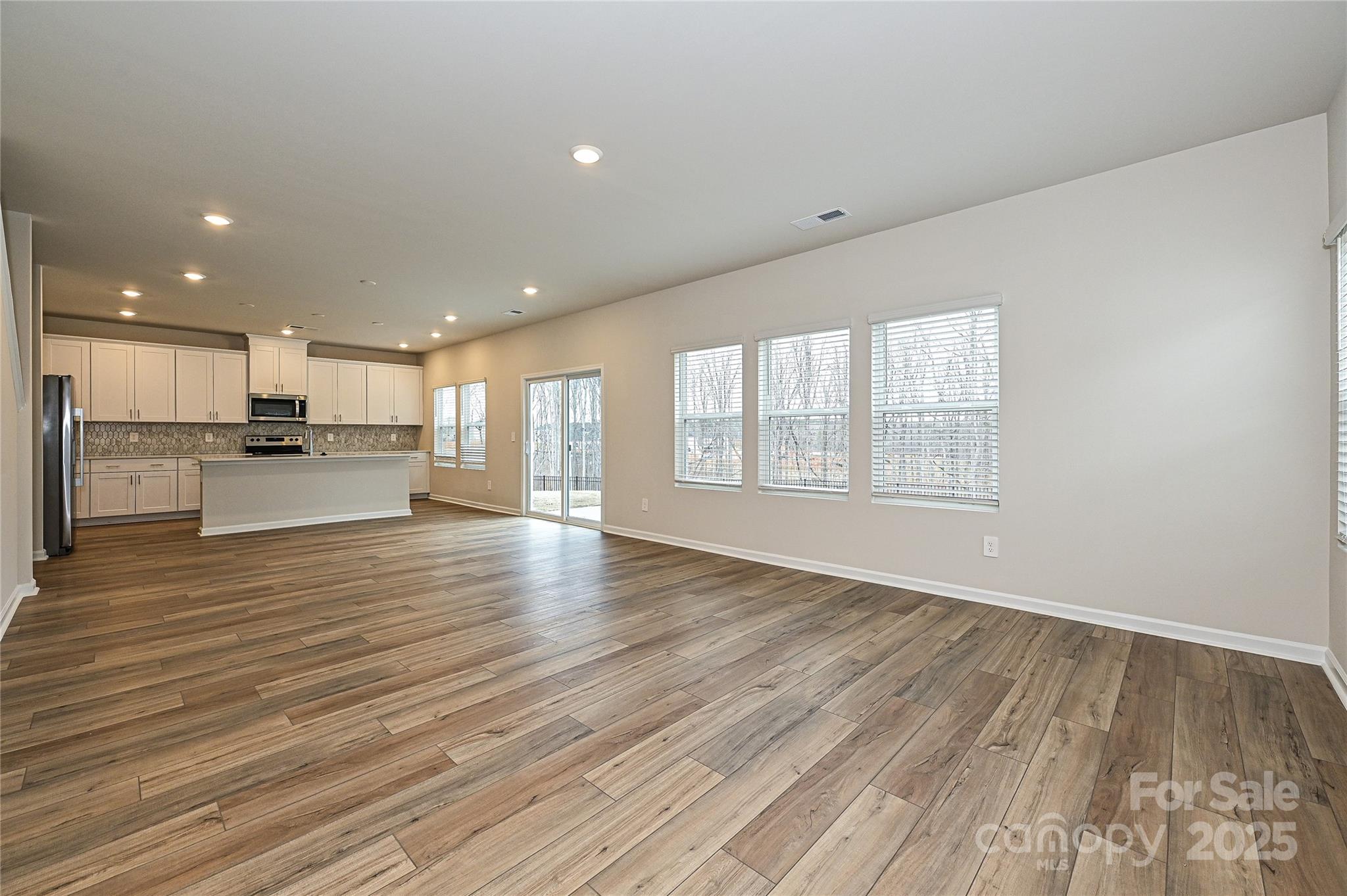 2159 Sunflower Circle — Newton