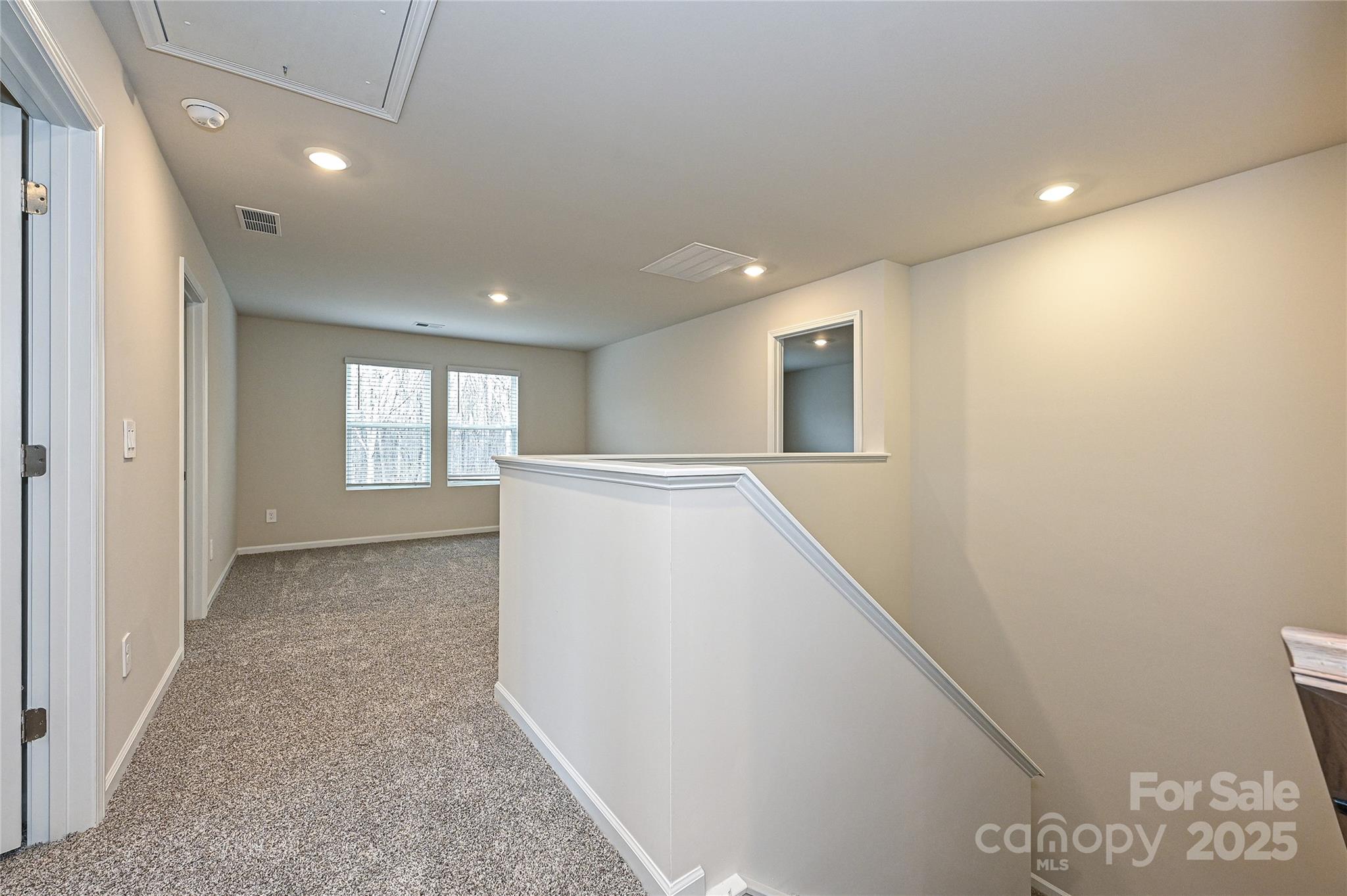 2159 Sunflower Circle — Newton