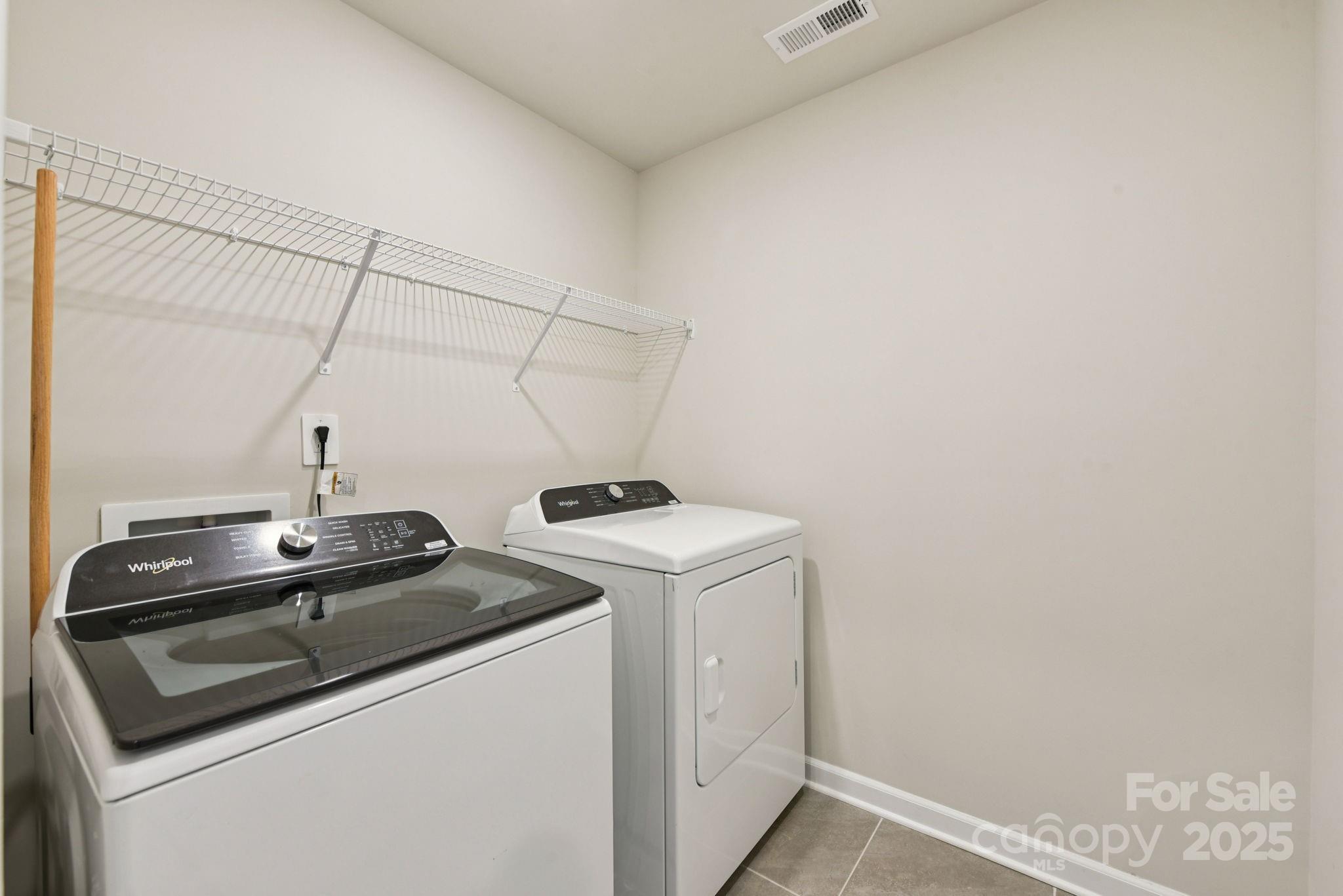 109 Ciara Place #D — Mooresville