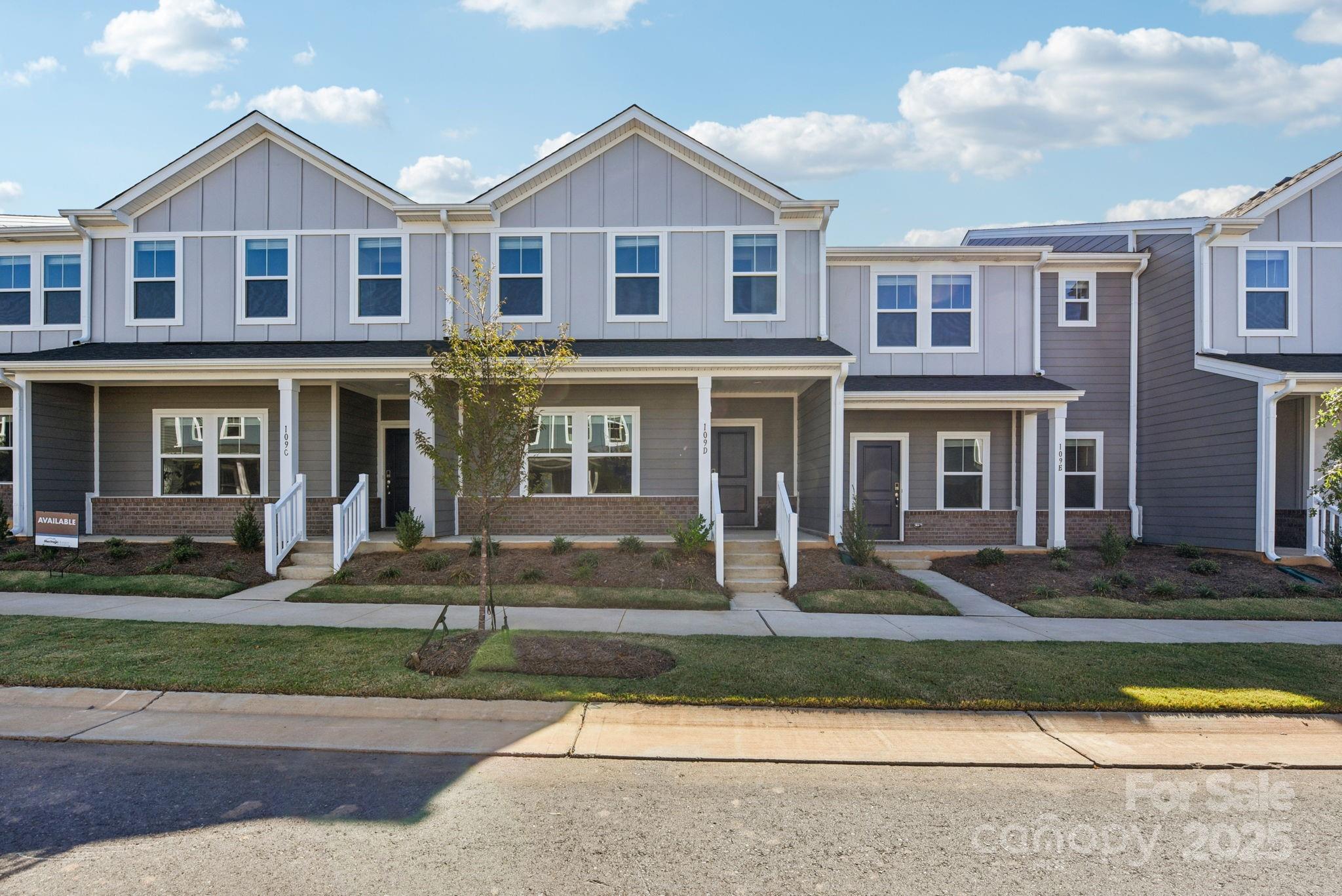 109 Ciara Place #D — Mooresville