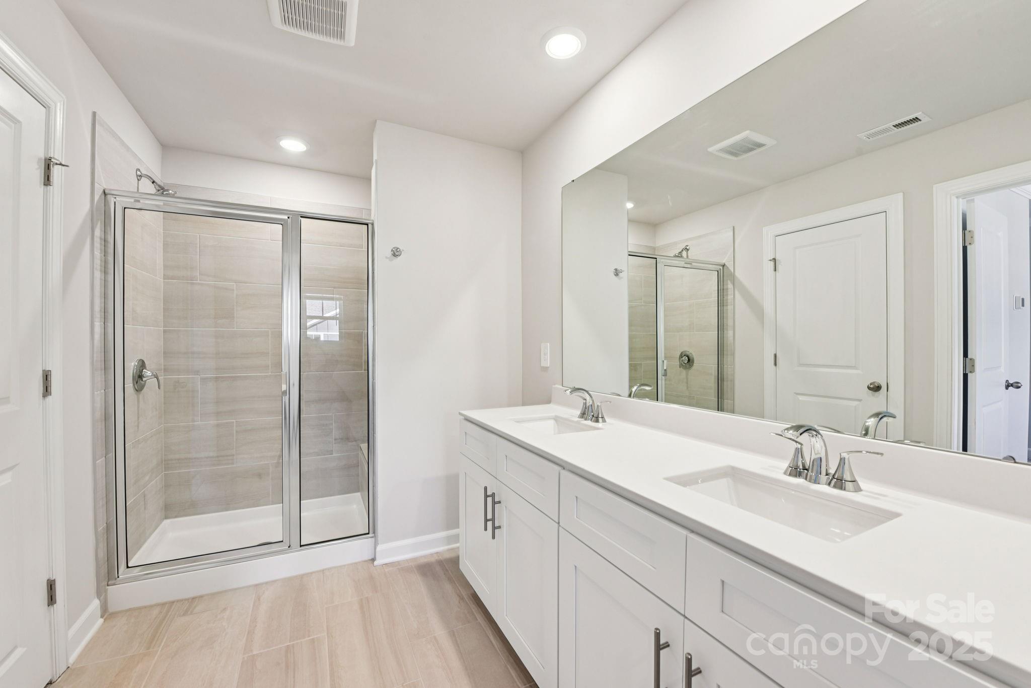 109 Ciara Place #E — Mooresville
