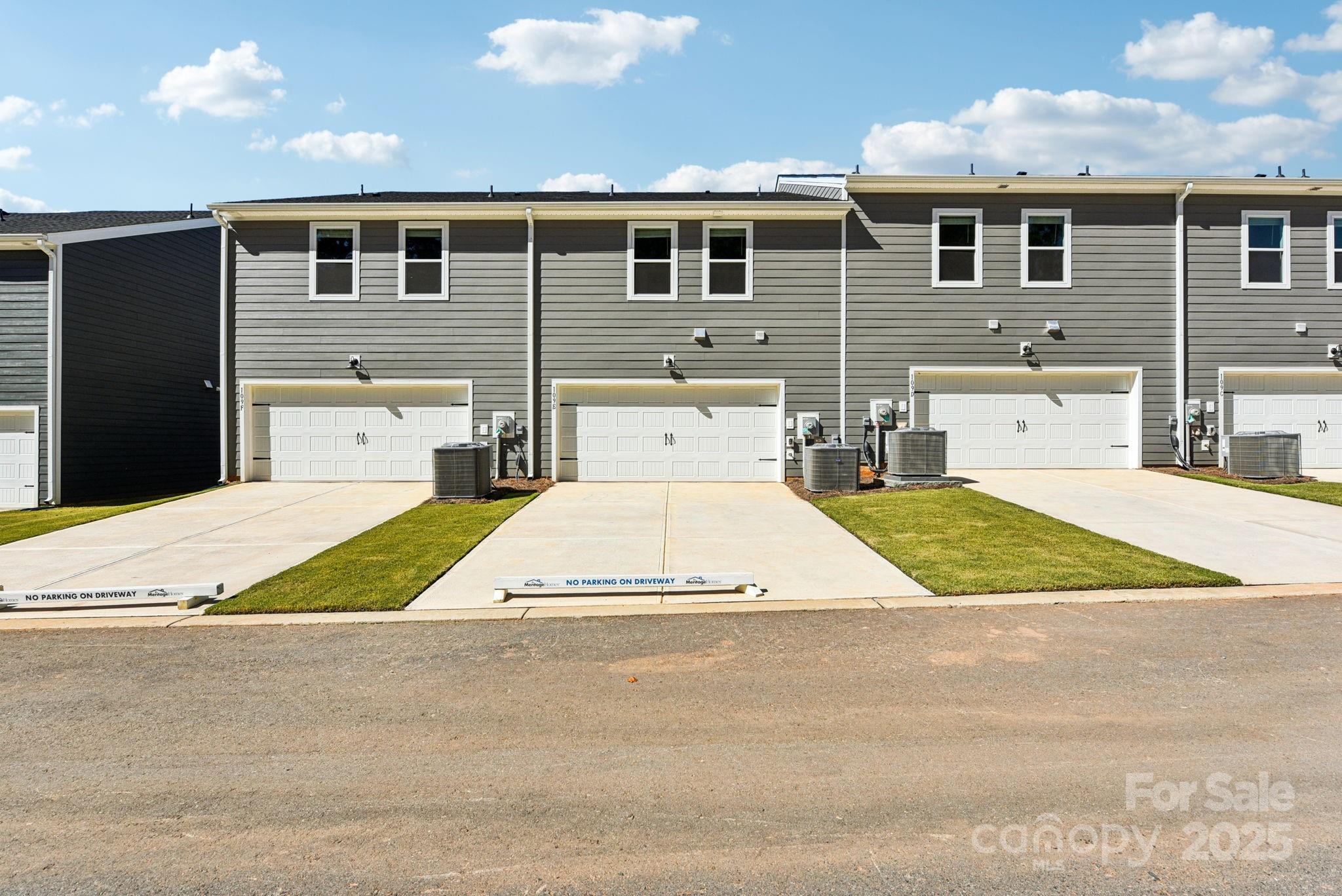 109 Ciara Place #E — Mooresville