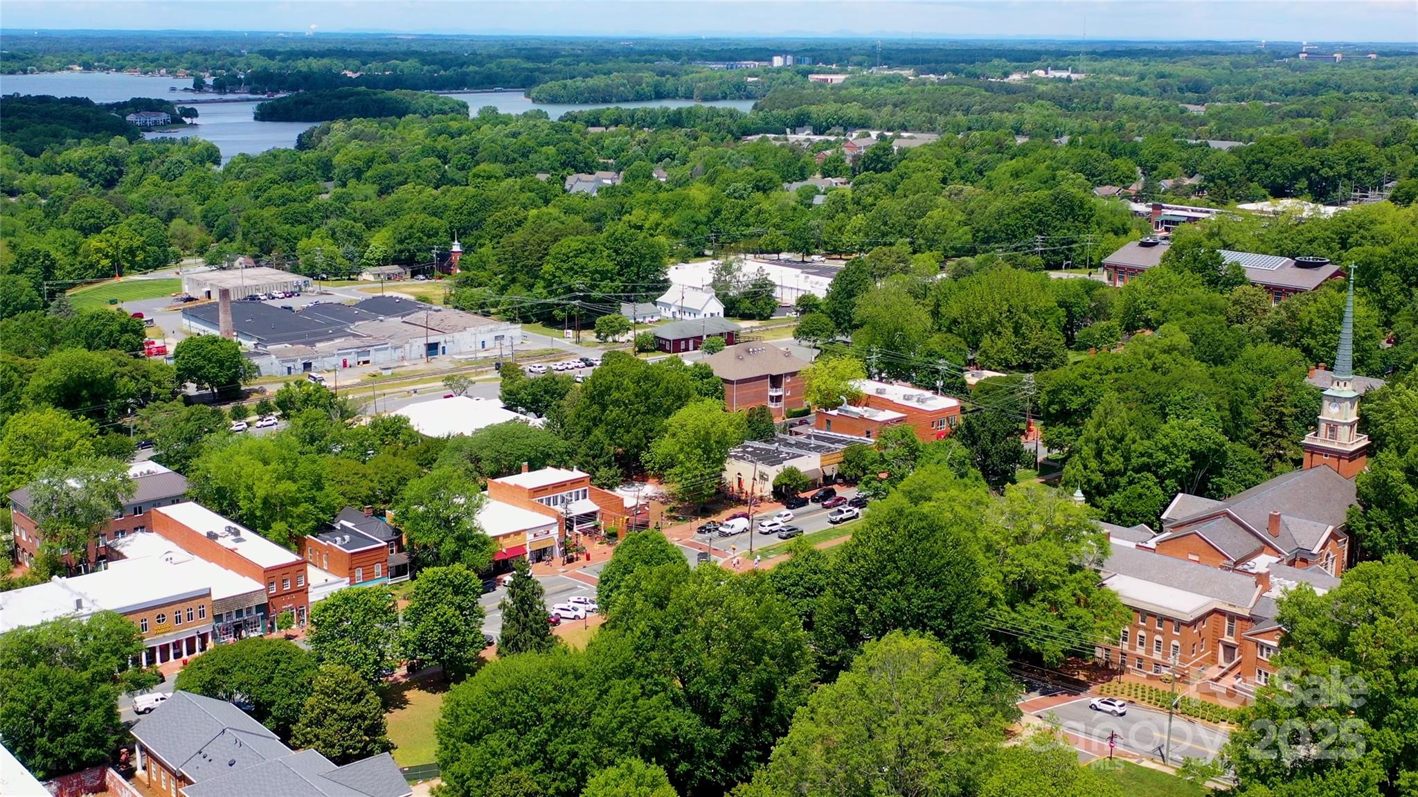 109 Ciara Place #E — Mooresville