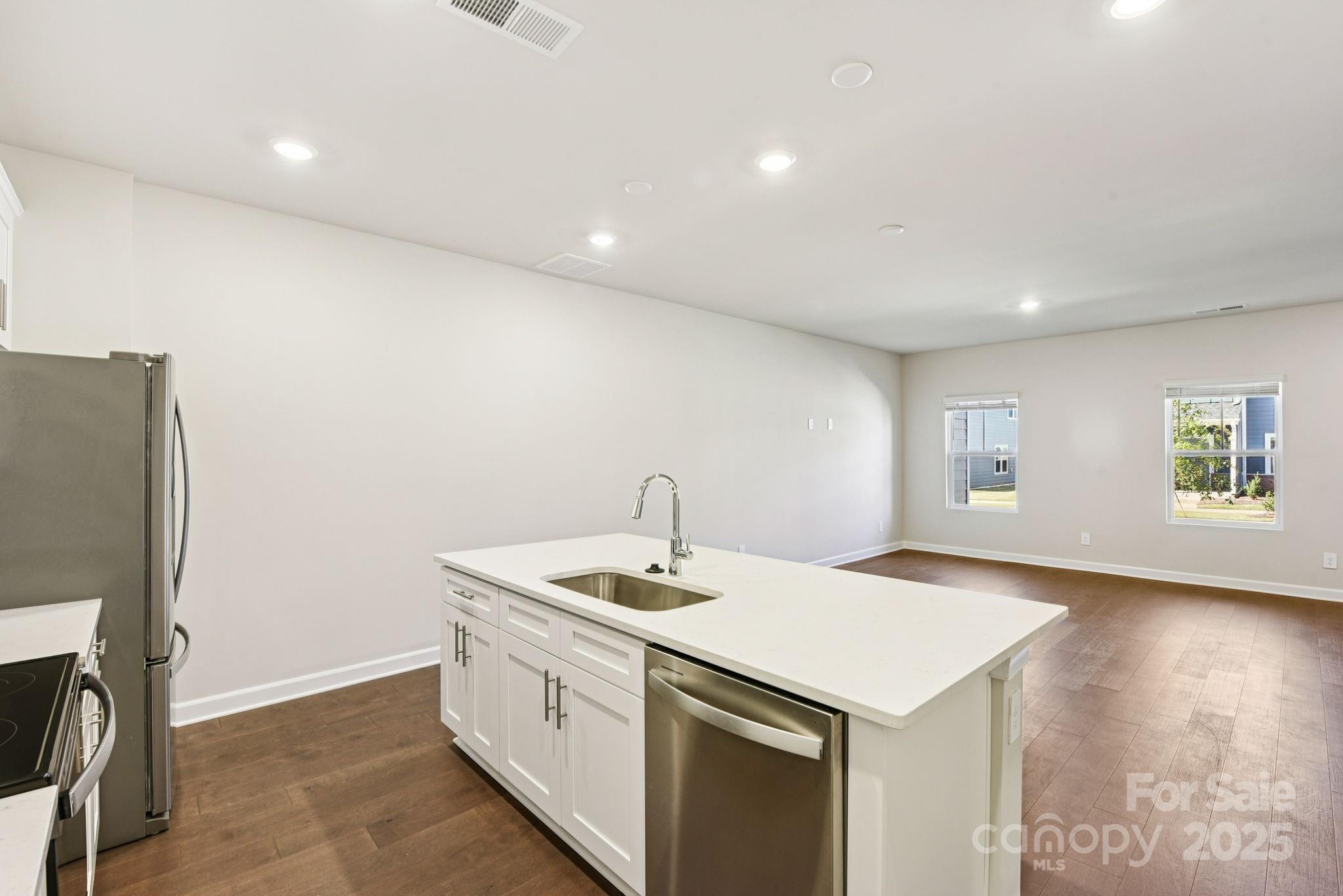 109 Ciara Place #E — Mooresville