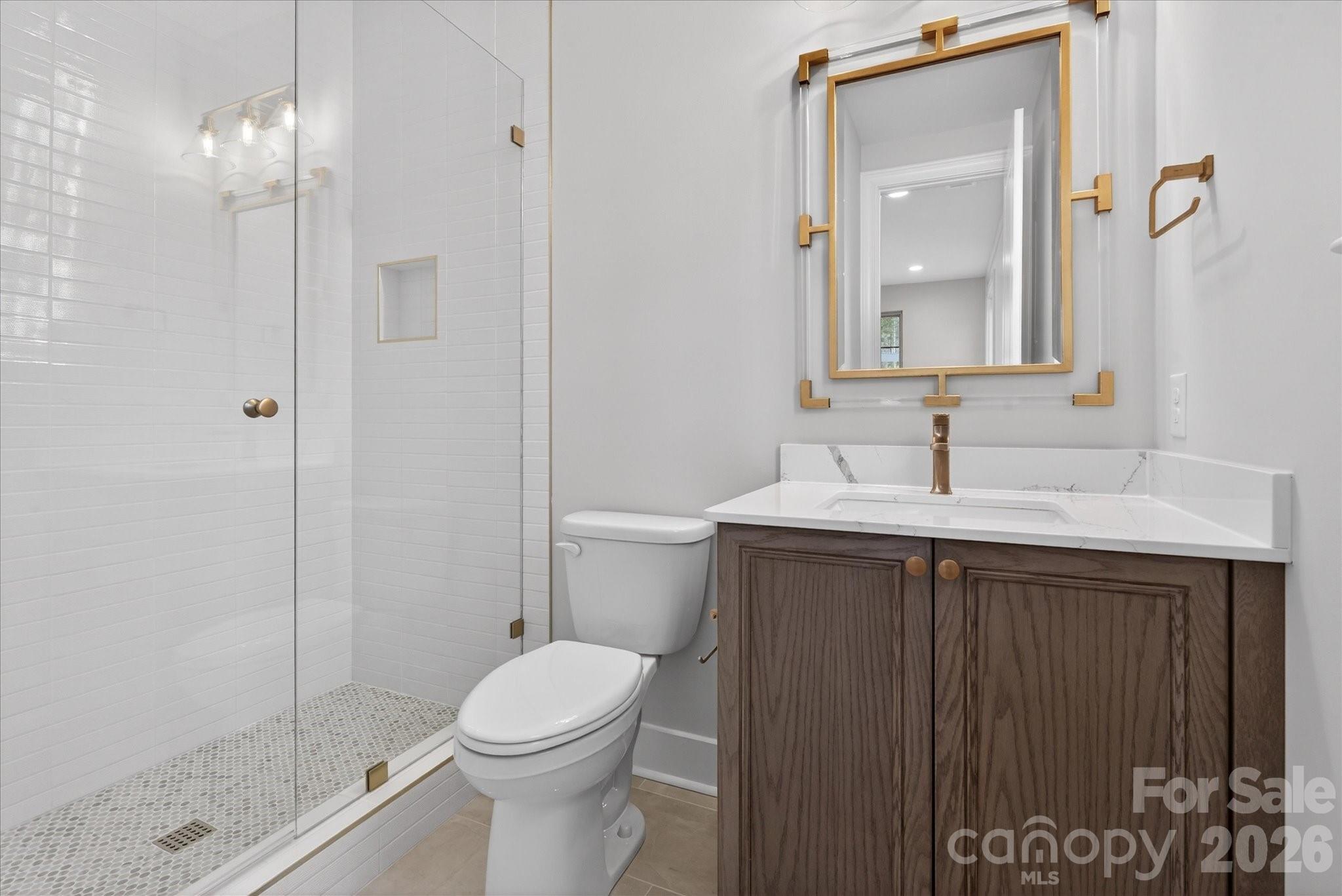 6274 Chimney Bluff Road — Lancaster