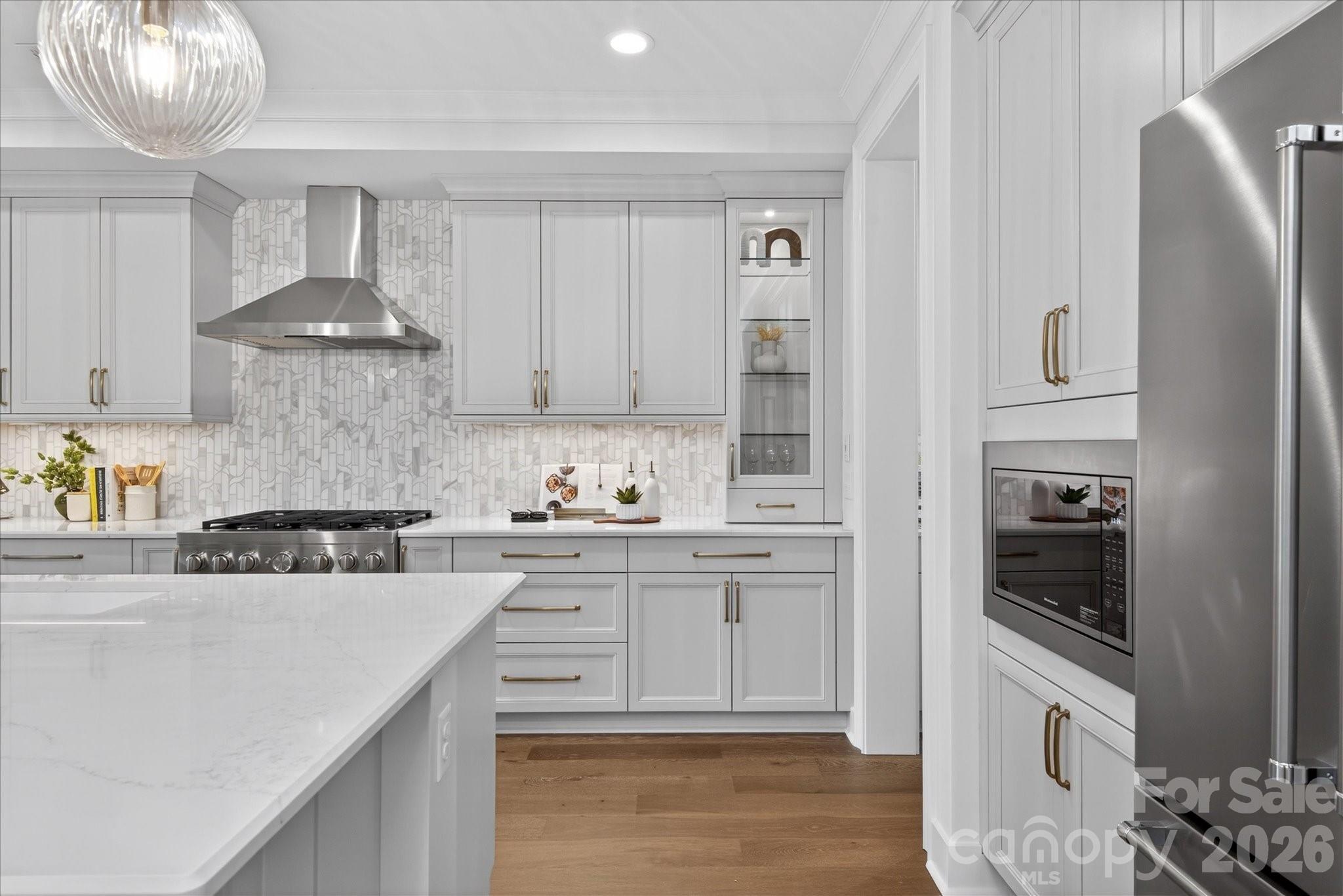 6274 Chimney Bluff Road — Lancaster