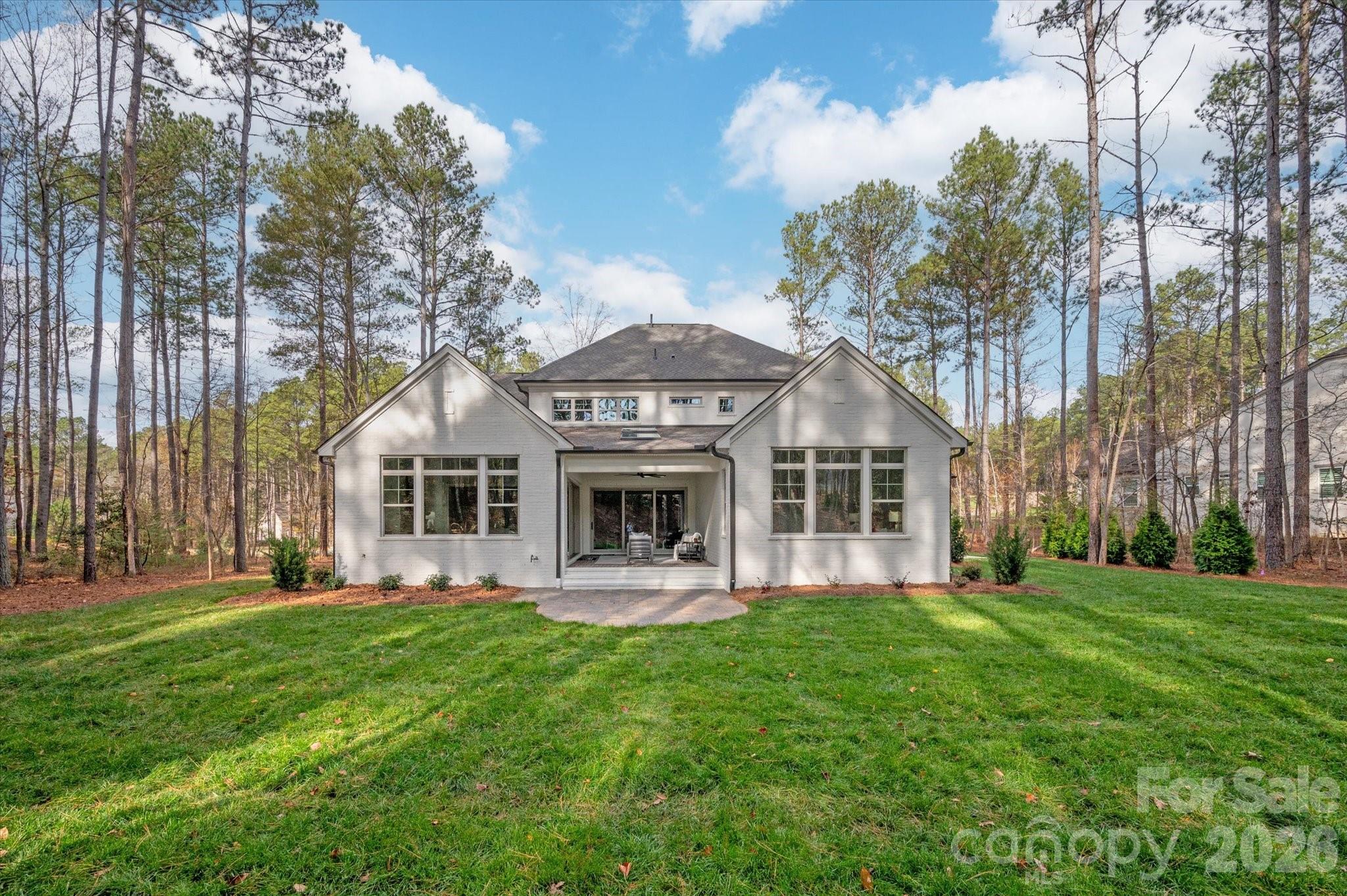 6274 Chimney Bluff Road — Lancaster