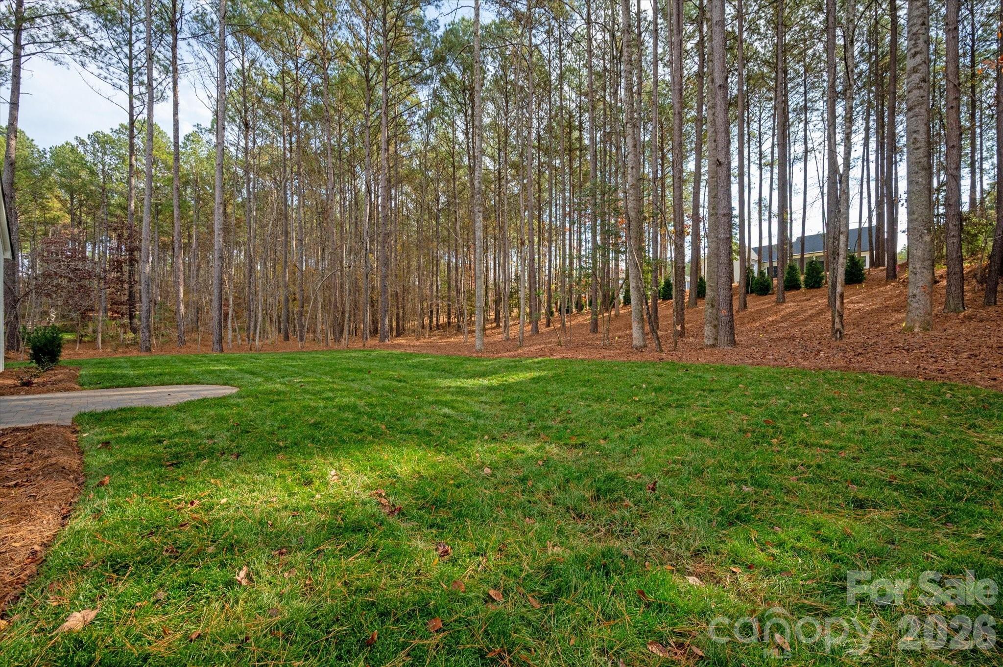 6274 Chimney Bluff Road — Lancaster