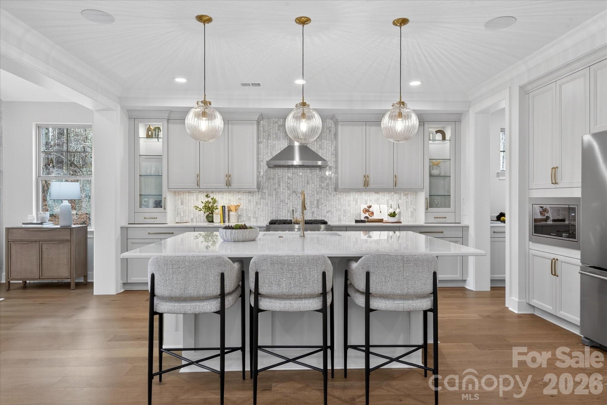 6274 Chimney Bluff Road — Lancaster